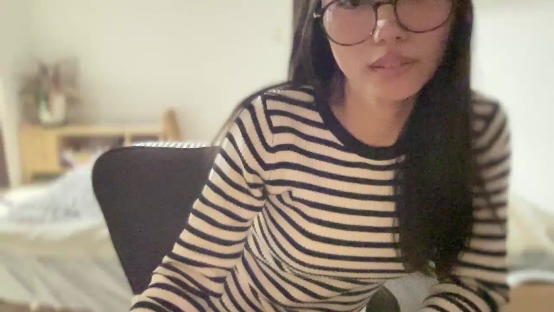 Gallery image thumbnail from Otochan's myfreecams stream on, 12/01/2024, 09:21 image 5 of 20