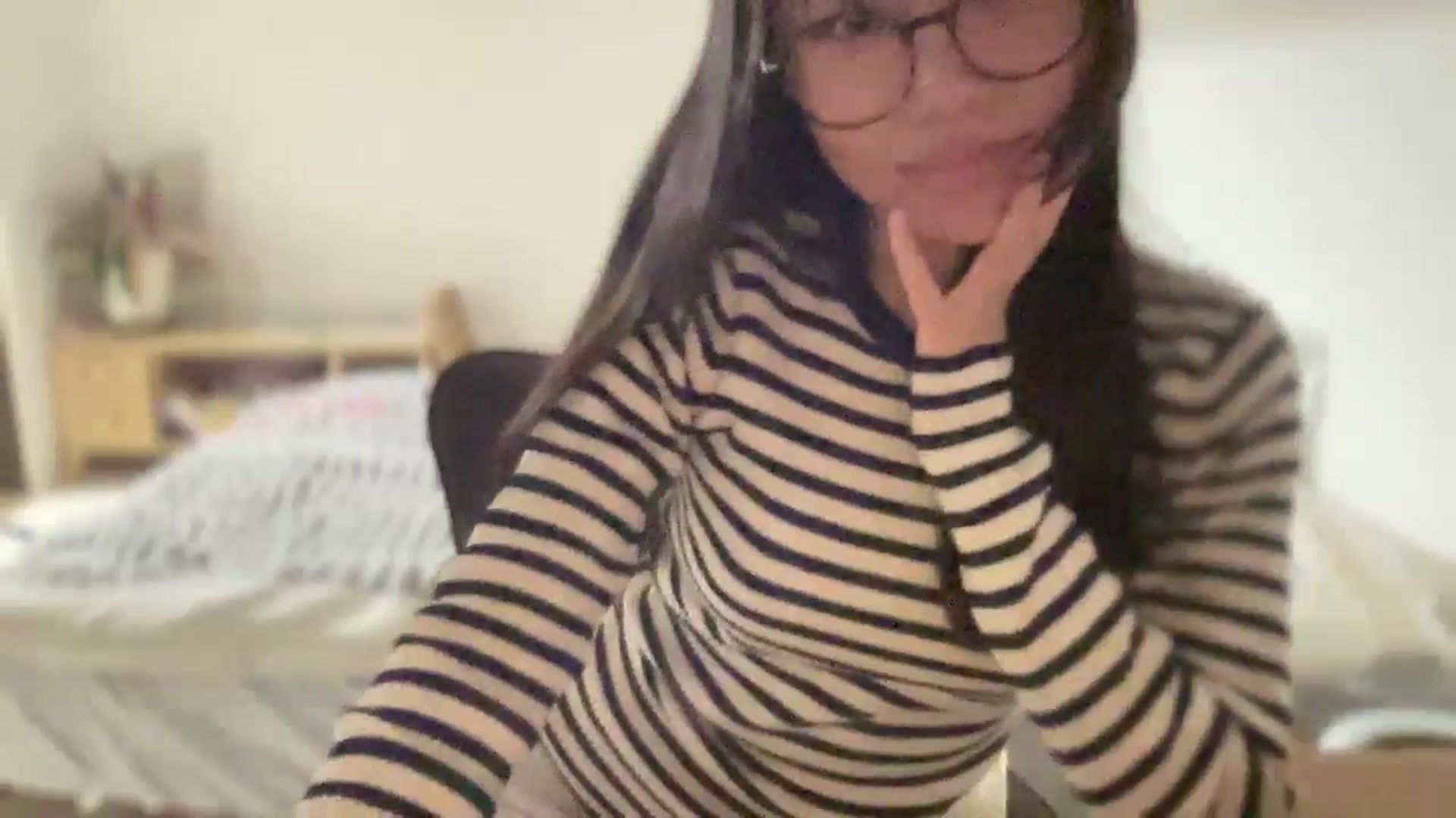 Gallery image thumbnail from Otochan's myfreecams stream on, 12/01/2024, 09:21 image 6 of 20