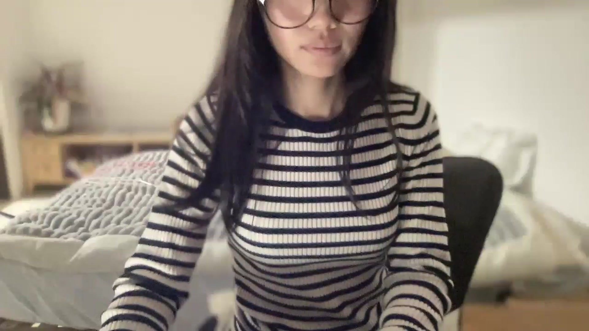 Gallery image thumbnail from Otochan's myfreecams stream on, 12/01/2024, 09:21 image 16 of 20