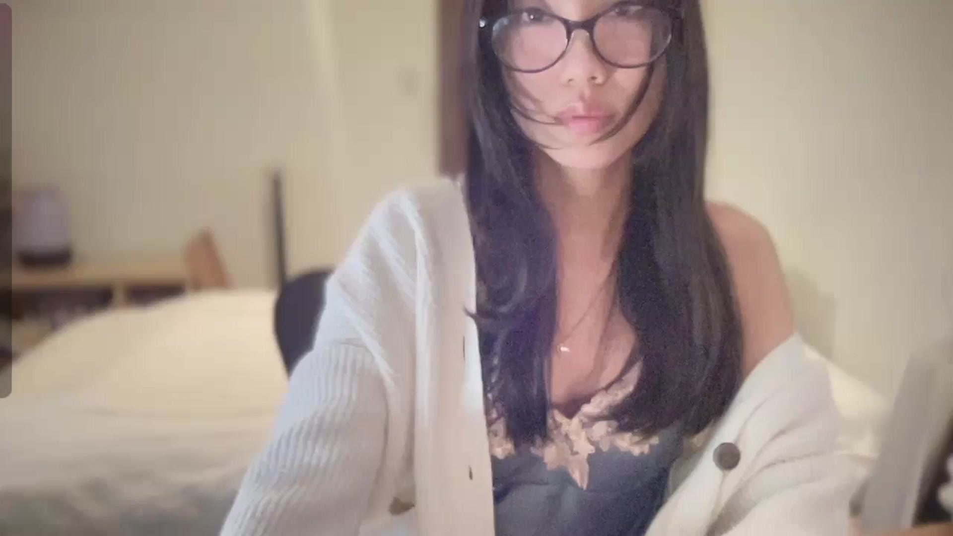 Gallery image thumbnail from Otochan's myfreecams stream on, 12/03/2024, 11:57 image 1 of 20