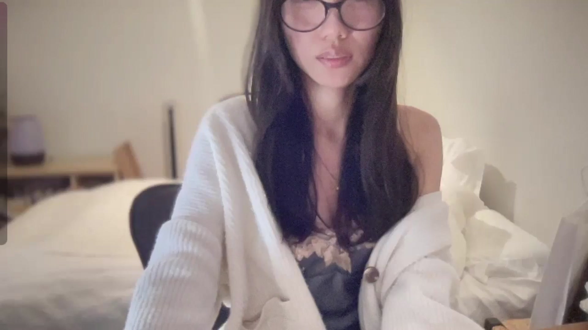 Gallery image thumbnail from Otochan's myfreecams stream on, 12/03/2024, 11:57 image 7 of 20