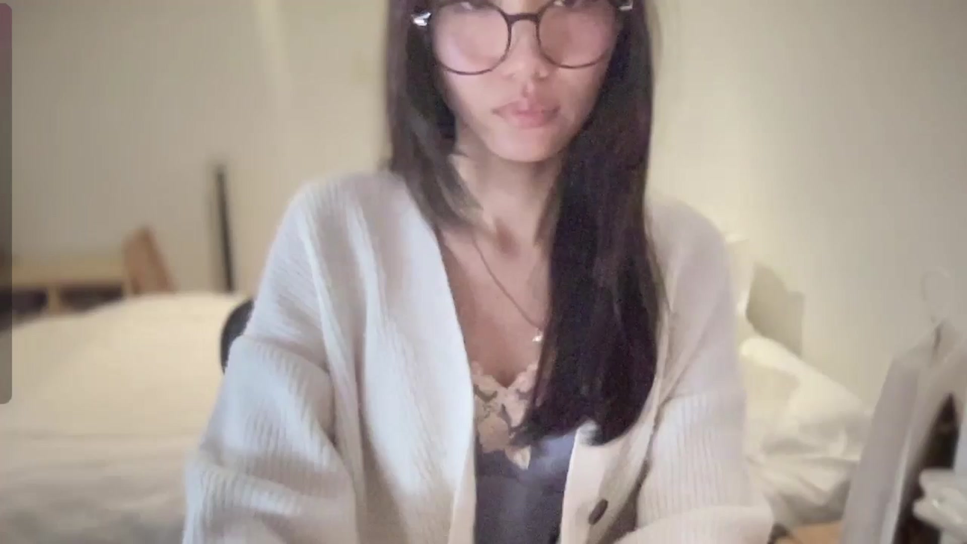 Gallery image thumbnail from Otochan's myfreecams stream on, 12/03/2024, 12:43 image 5 of 20