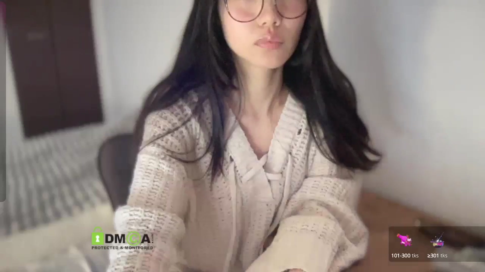 Gallery image thumbnail from Otochan's myfreecams stream on, 12/10/2024, 07:17 image 7 of 20