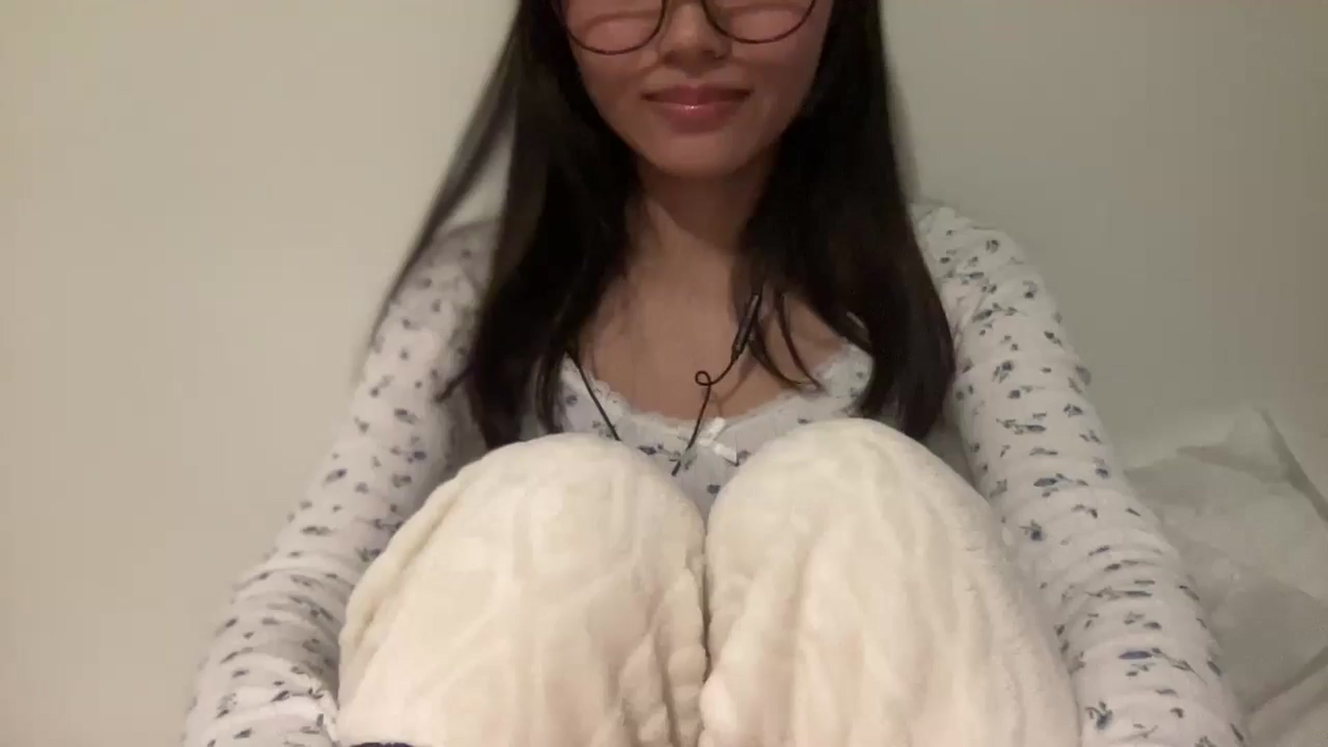 Gallery image thumbnail from Otochan's myfreecams stream on, 03/14/2025, 10:42 image 13 of 20