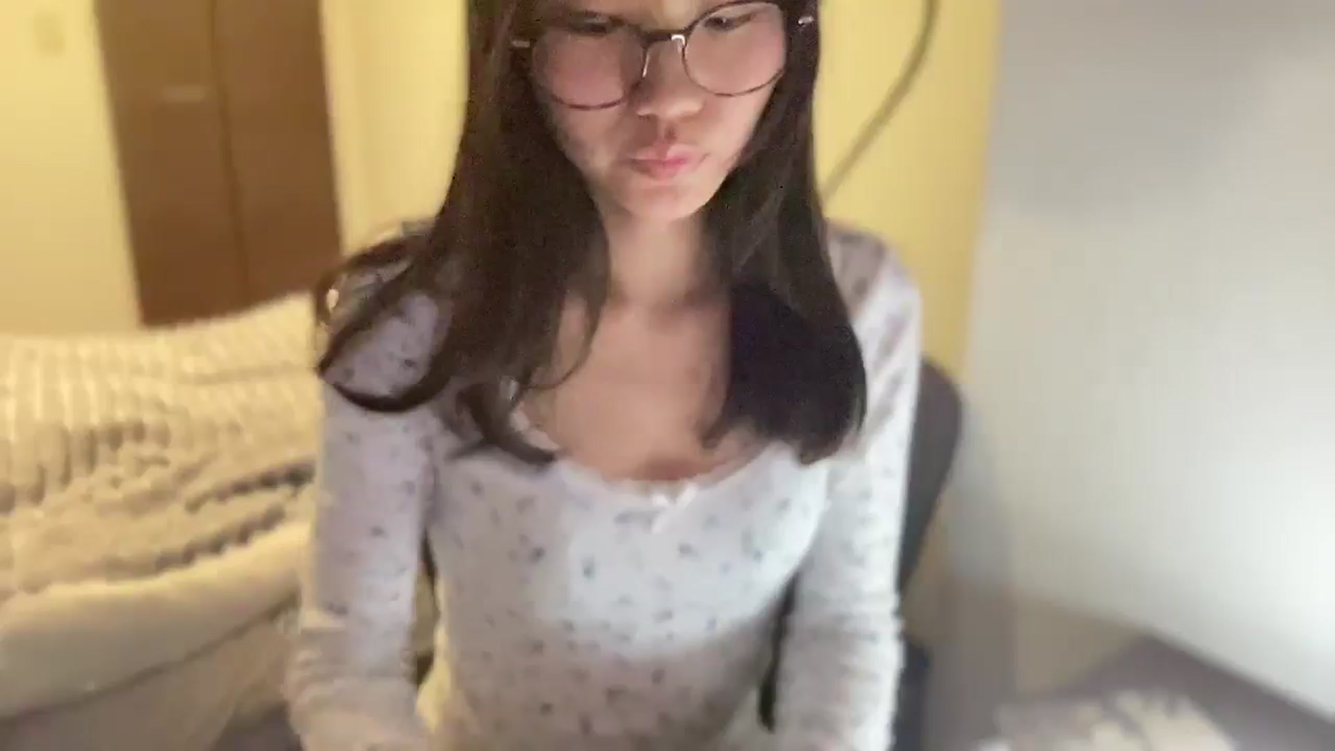 Gallery image thumbnail from Otochan's myfreecams stream on, 03/14/2025, 10:42 image 7 of 20