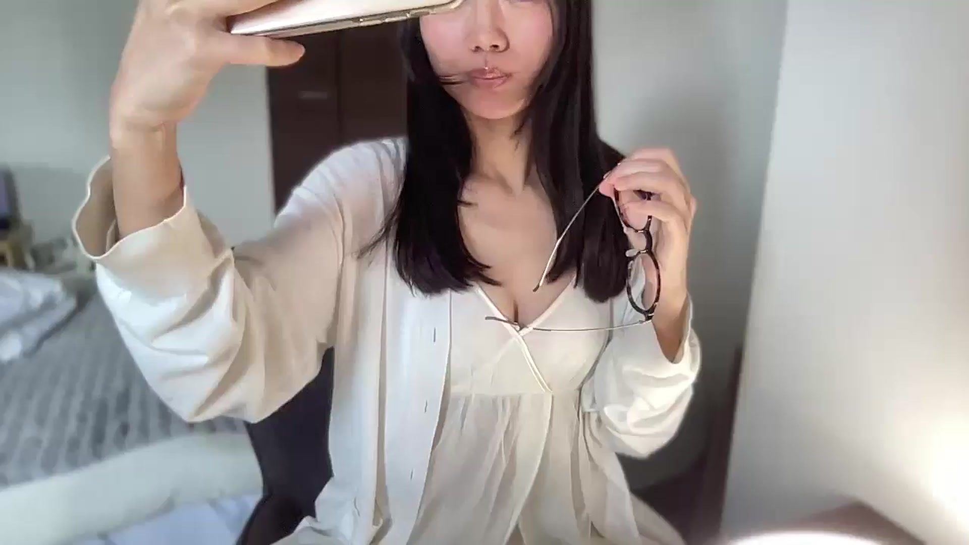 Gallery image thumbnail from Otochan's myfreecams stream on, 04/14/2025, 05:49 image 1 of 20