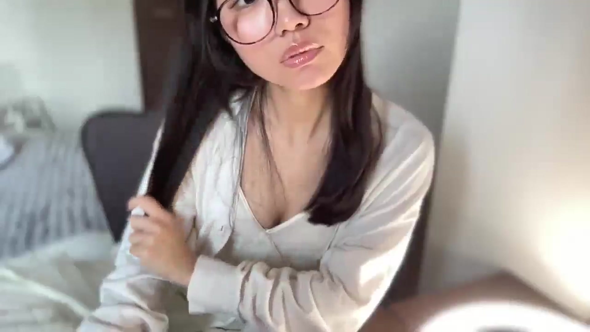 Gallery image thumbnail from Otochan's myfreecams stream on, 04/14/2025, 05:49 image 17 of 20