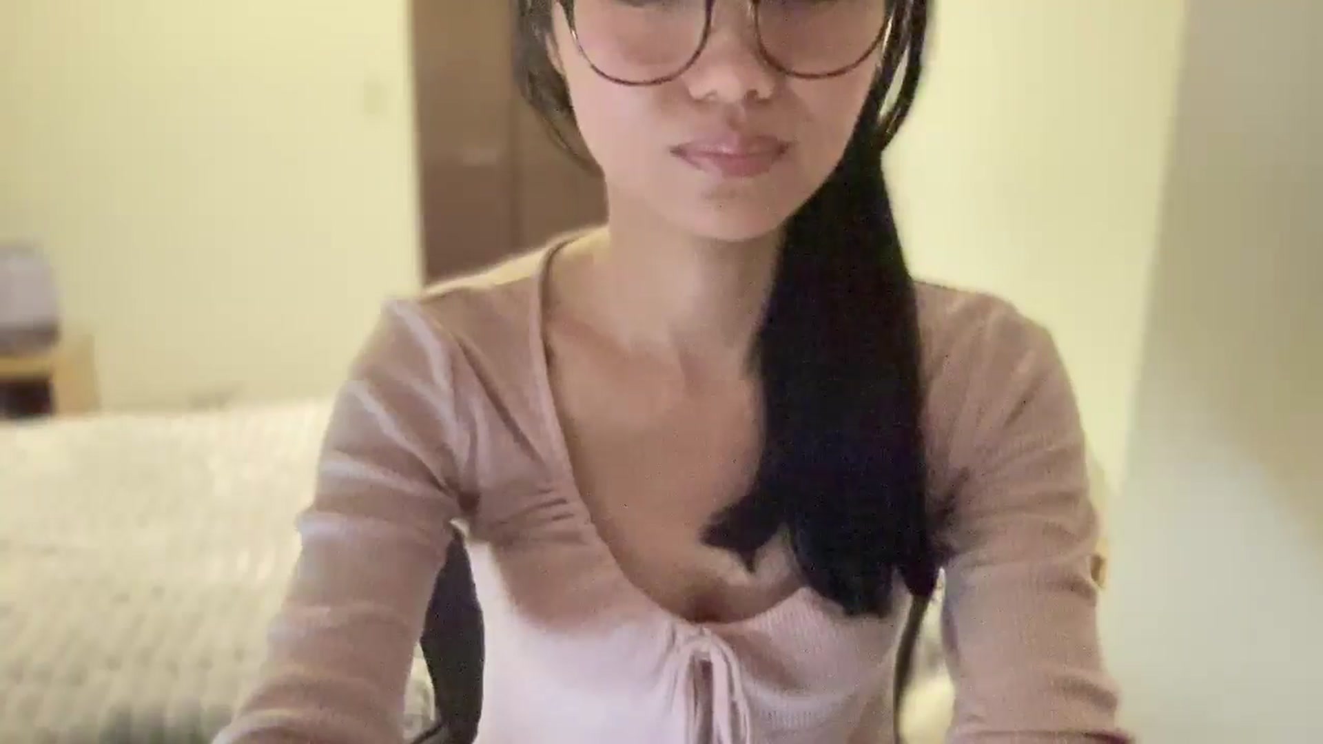 Gallery image thumbnail from Otochan's myfreecams stream on, 04/18/2025, 14:00 image 2 of 20