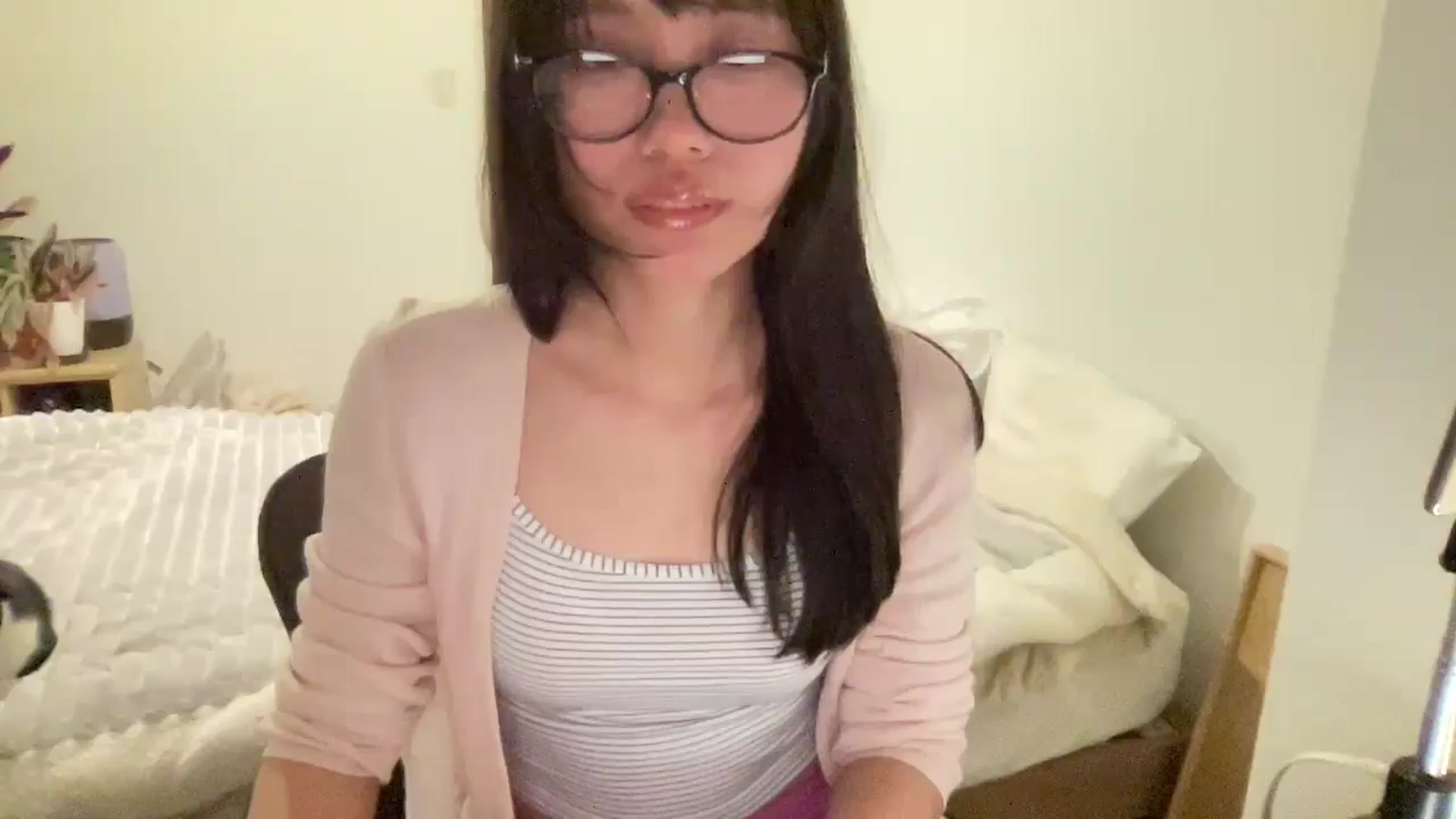 Gallery image thumbnail from Otochan's myfreecams stream on, 06/06/2025, 11:39 image 9 of 20