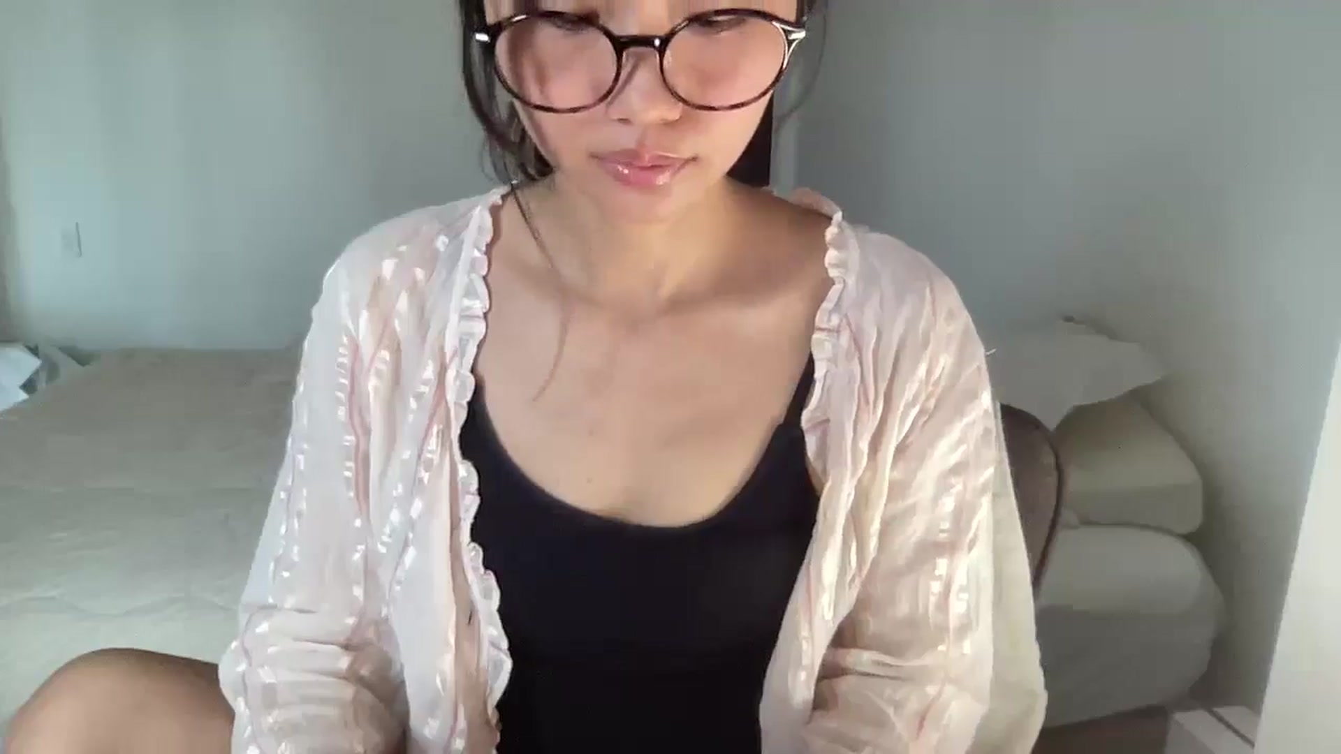 Gallery image thumbnail from Otochan's myfreecams stream on, 07/19/2025, 08:21 image 12 of 20