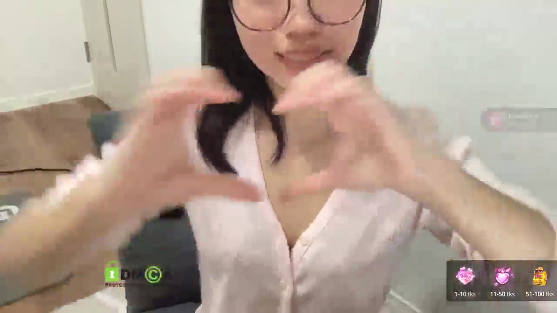 Gallery image thumbnail from Otochan's myfreecams stream on, 11/21/2025, 10:22 image 7 of 20