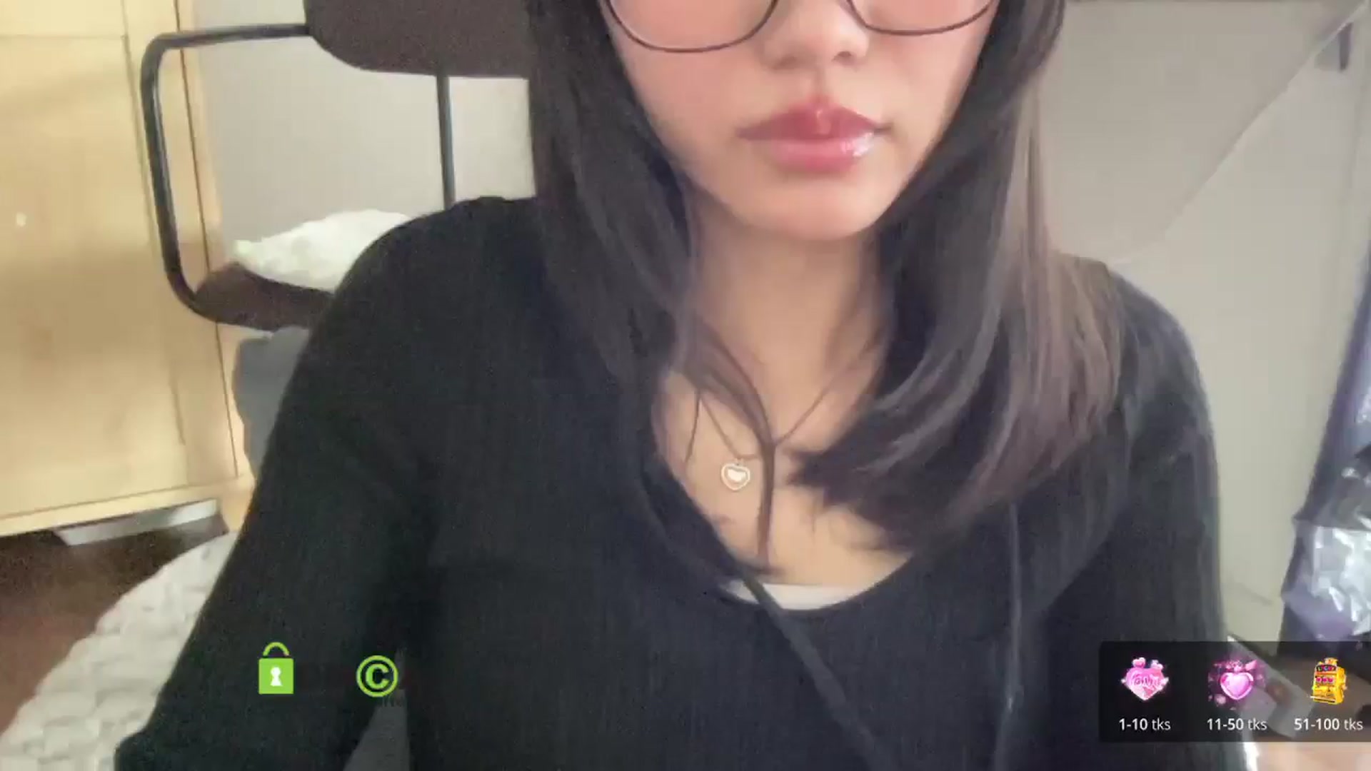 Gallery image thumbnail from Otochan's myfreecams stream on, 03/19/2026, 04:57 image 1 of 20