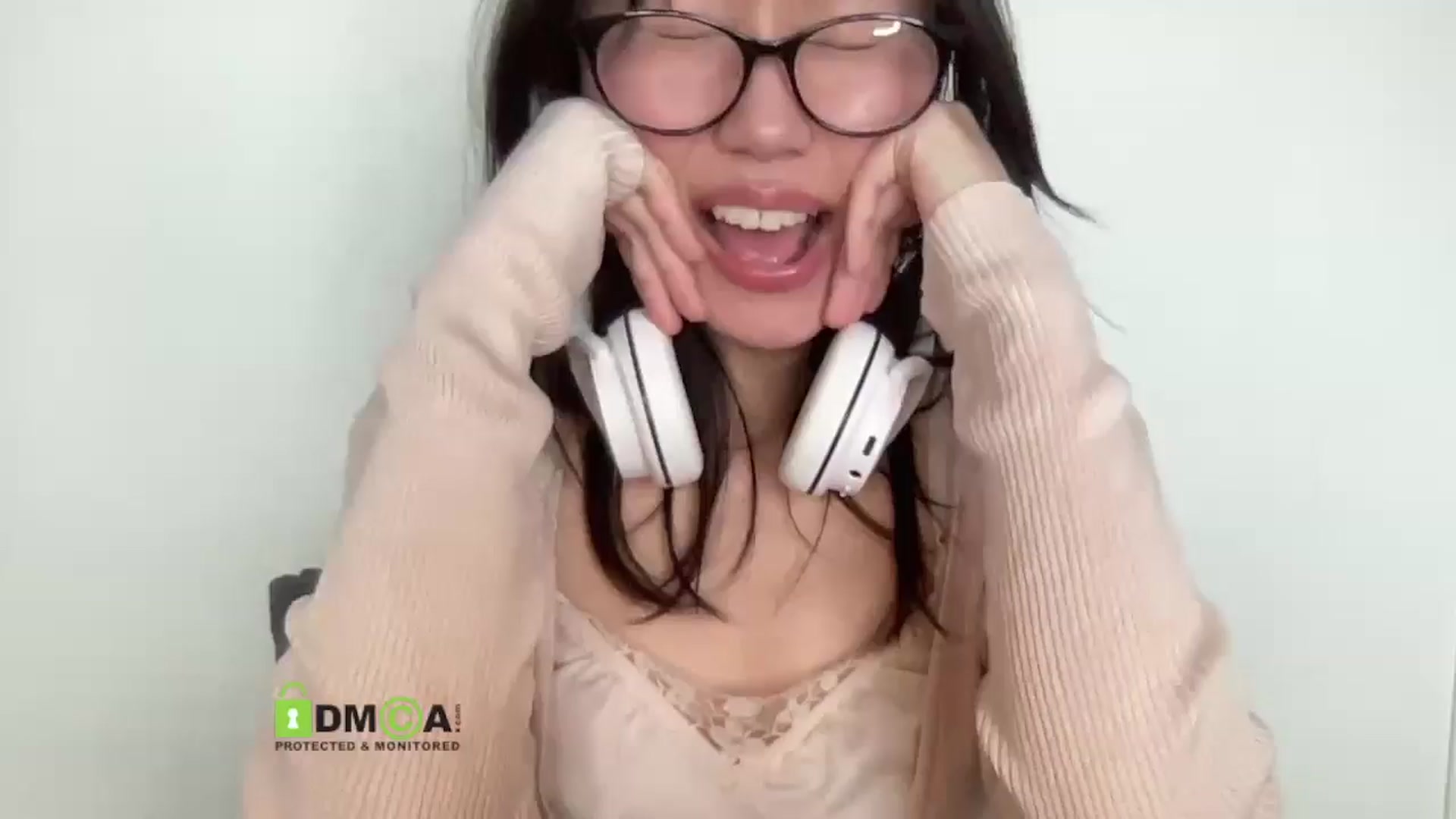 Gallery image thumbnail from Otochan's myfreecams stream on, 04/04/2026, 06:50 image 4 of 20