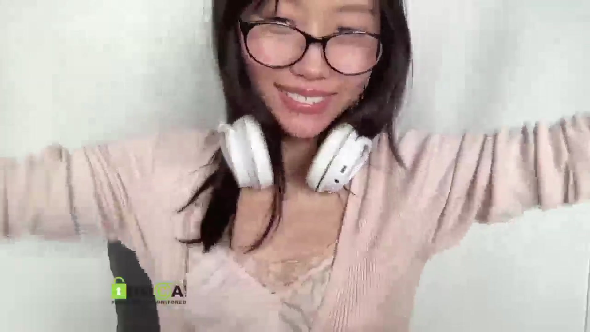 Gallery image thumbnail from Otochan's myfreecams stream on, 04/04/2026, 06:50 image 8 of 20