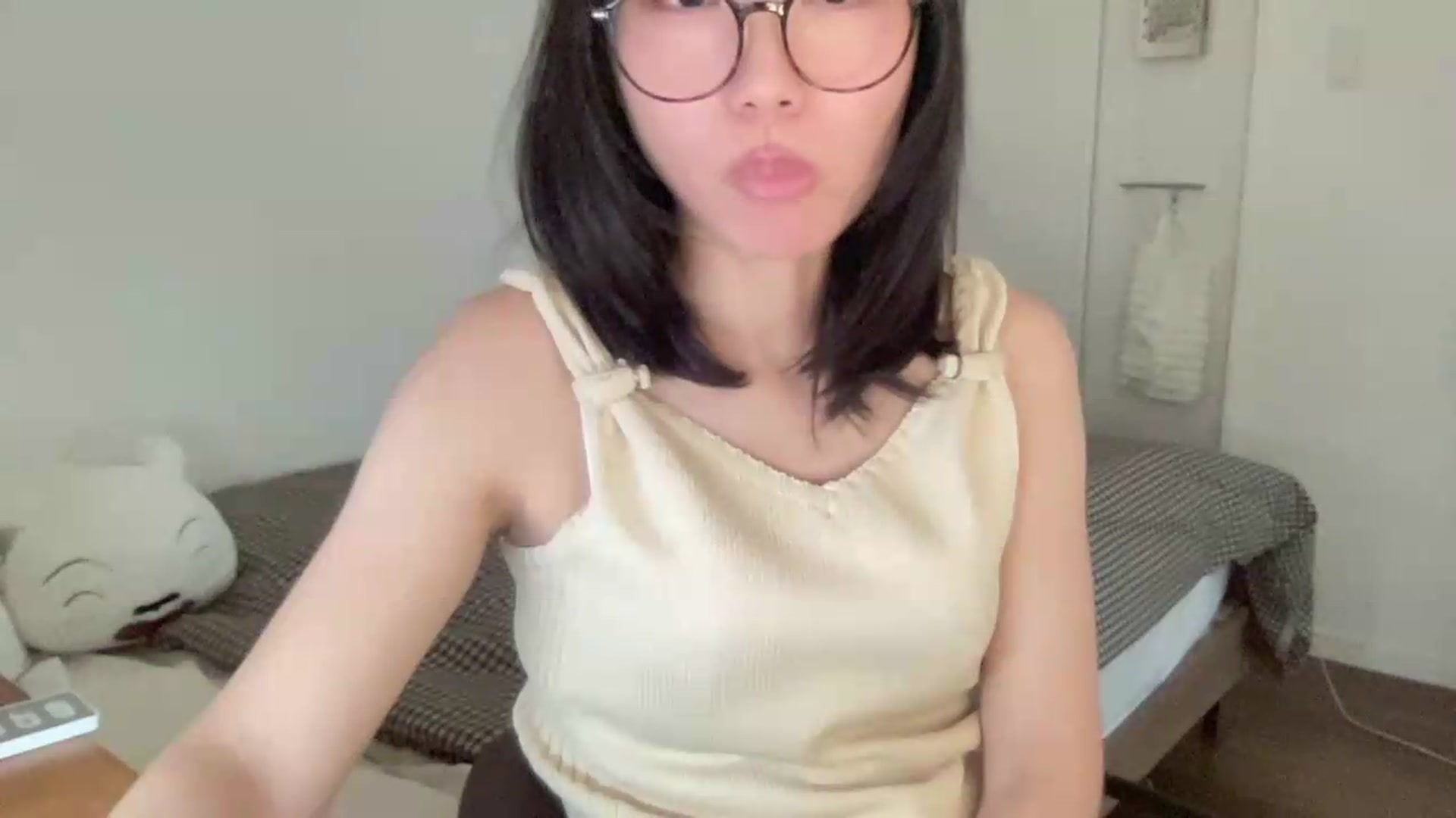 Gallery image thumbnail from Otochan's myfreecams stream on, 08/19/2026, 06:18 image 17 of 20