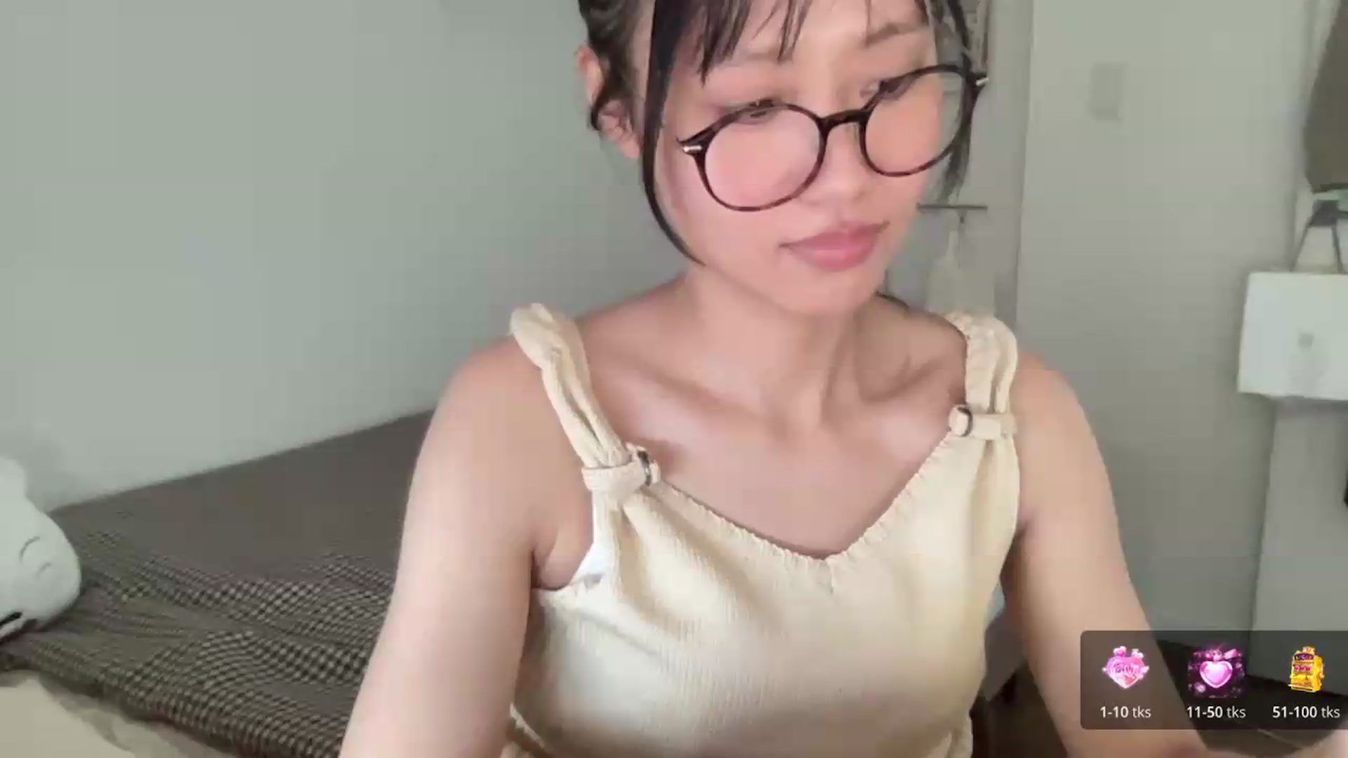 Gallery image thumbnail from Otochan's myfreecams stream on, 08/19/2026, 06:18 image 6 of 20