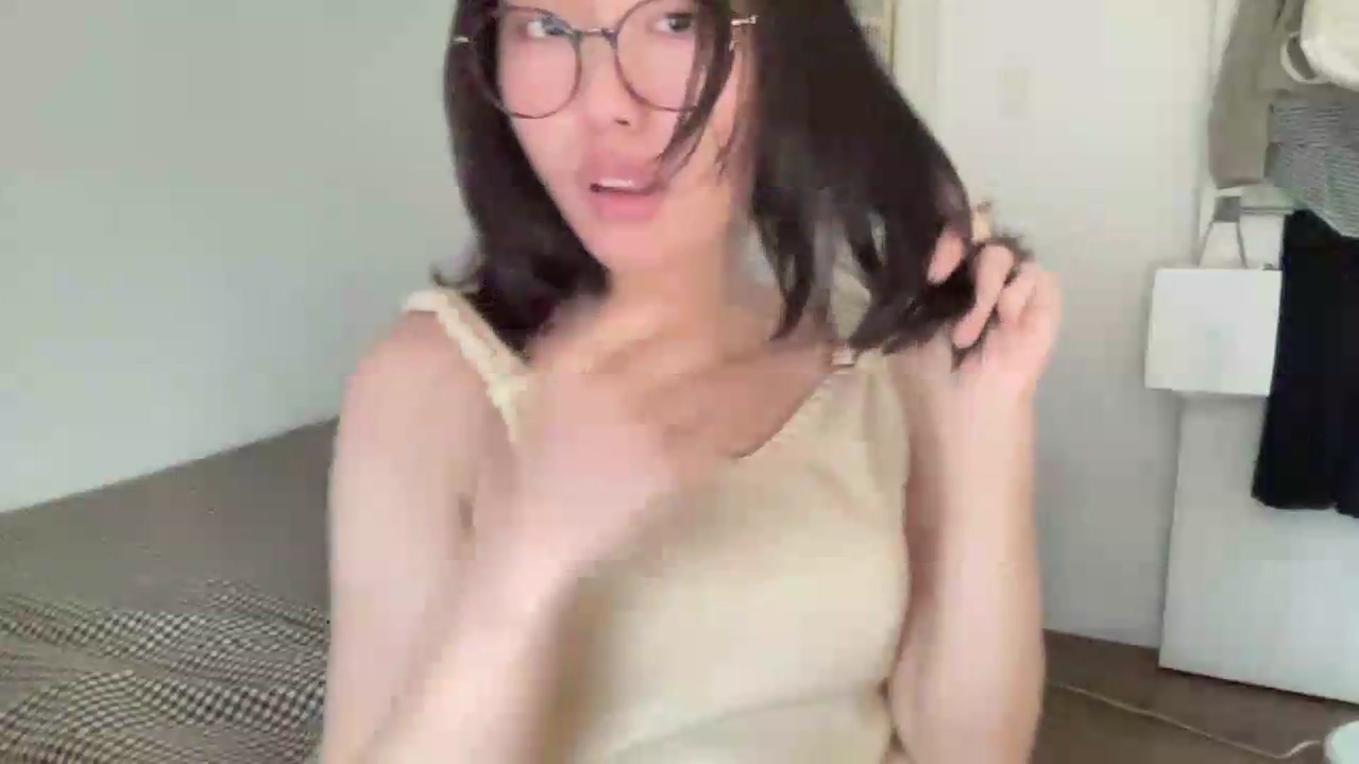 Gallery image thumbnail from Otochan's myfreecams stream on, 08/19/2026, 06:18 image 4 of 20
