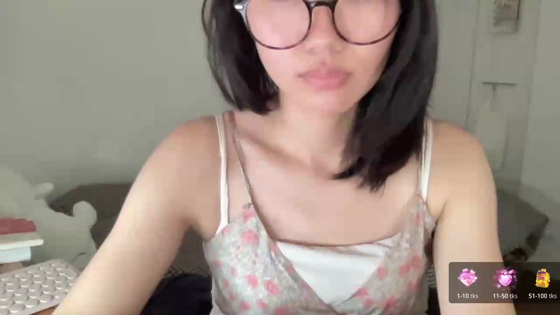 Gallery image thumbnail from Otochan's myfreecams stream on, 08/23/2026, 05:27 image 16 of 20
