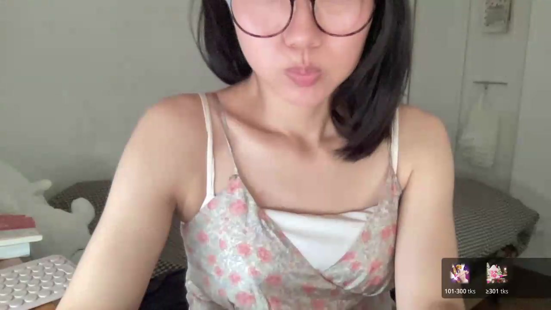 Gallery image thumbnail from Otochan's myfreecams stream on, 08/23/2026, 05:27 image 12 of 20
