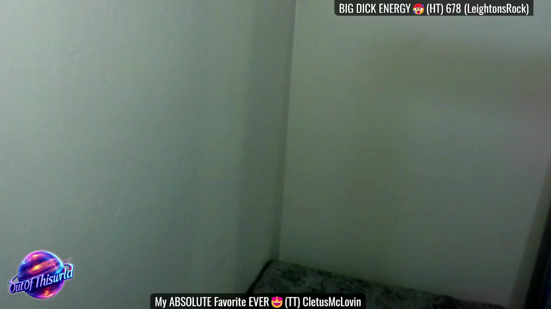 Gallery image thumbnail from OutOfThisWrld's myfreecams stream on, 01/05/2025, 03:39 image 16 of 20