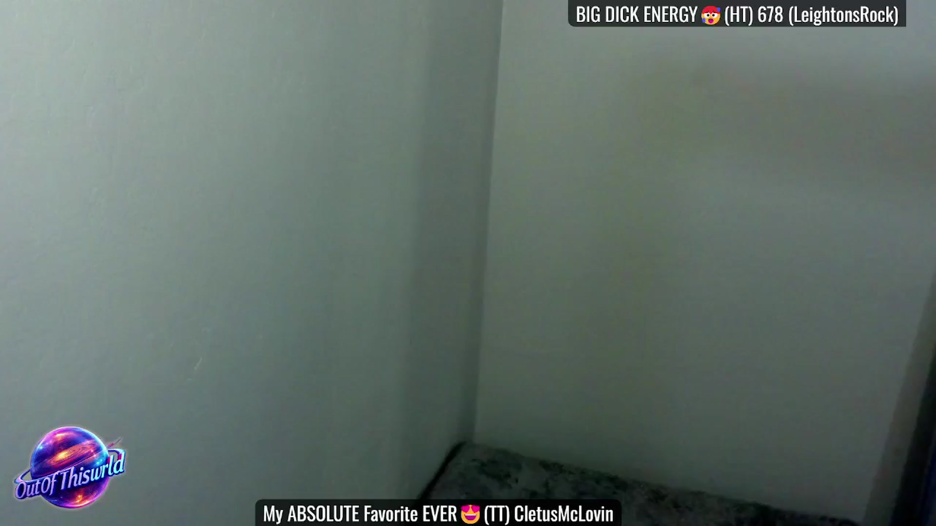 Gallery image thumbnail from OutOfThisWrld's myfreecams stream on, 01/05/2025, 03:39 image 11 of 20
