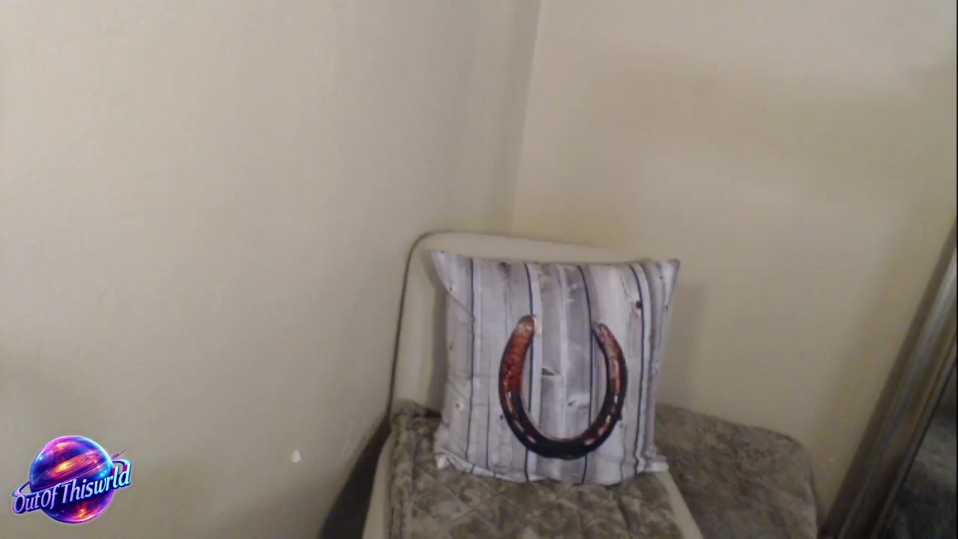 Gallery image thumbnail from OutOfThisWrld's myfreecams stream on, 01/12/2025, 08:34 image 14 of 20