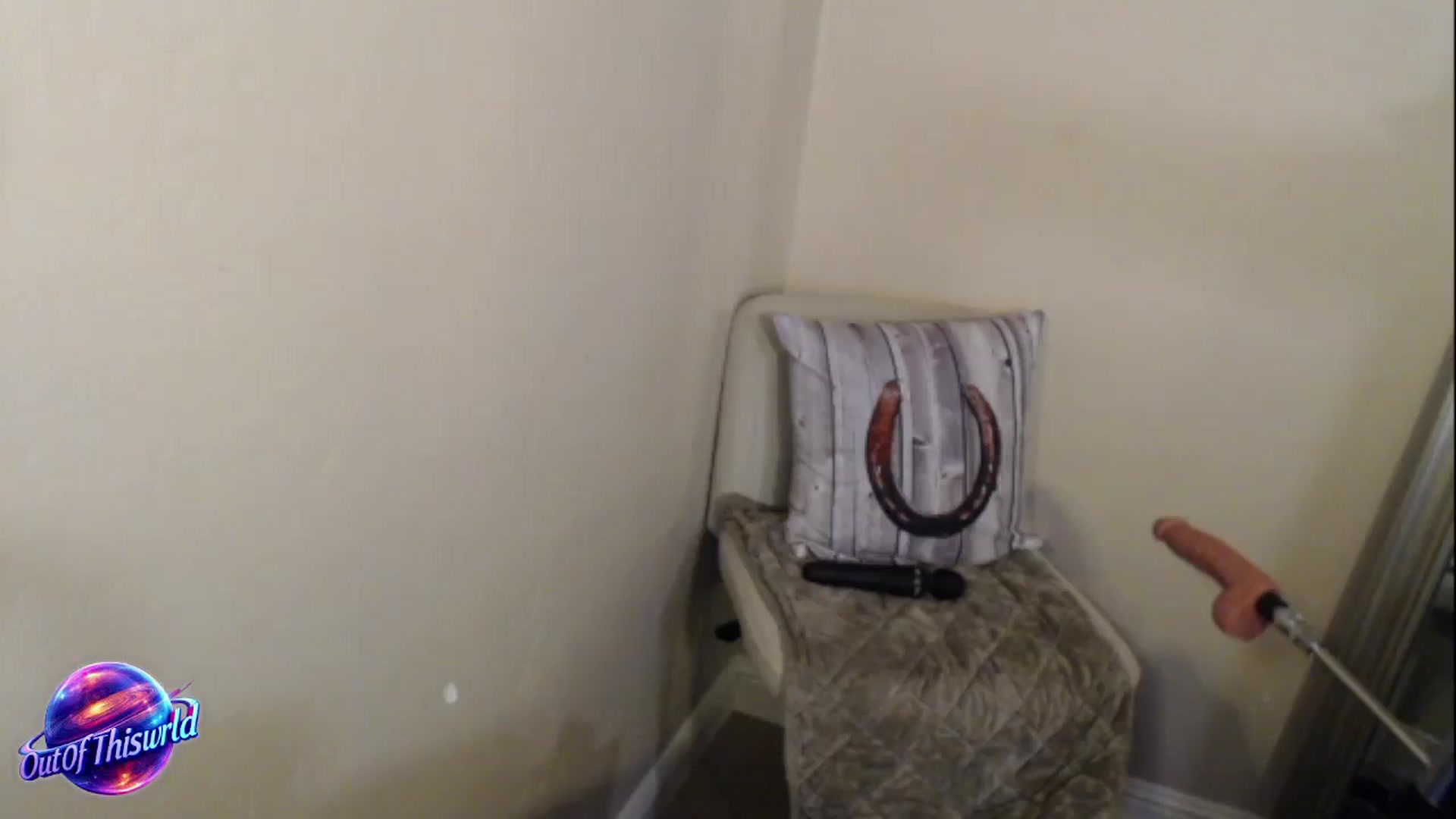 Gallery image thumbnail from OutOfThisWrld's myfreecams stream on, 01/12/2025, 09:11 image 1 of 20