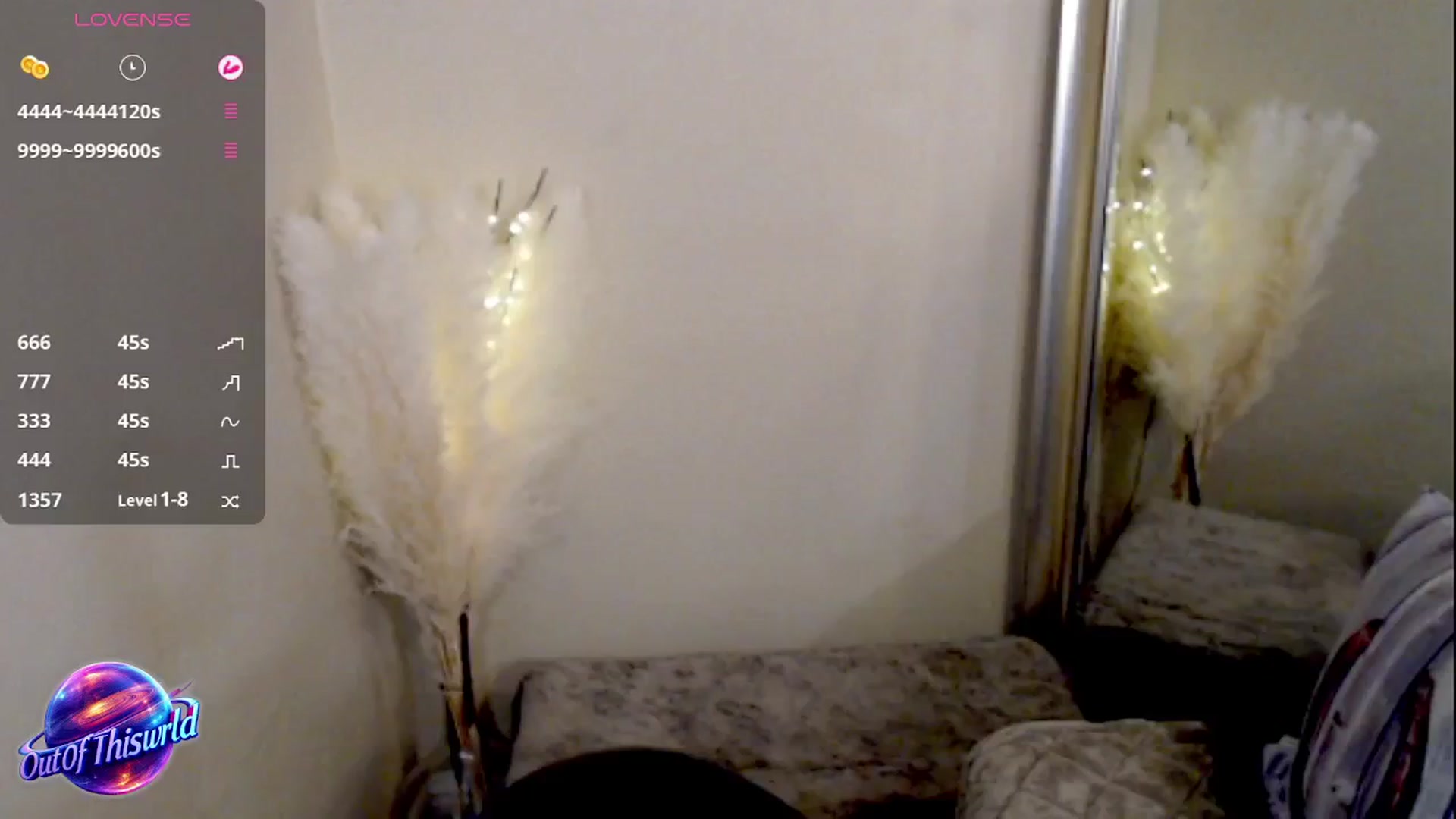Gallery image thumbnail from OutOfThisWrld's myfreecams stream on, 01/25/2025, 14:41 image 4 of 20