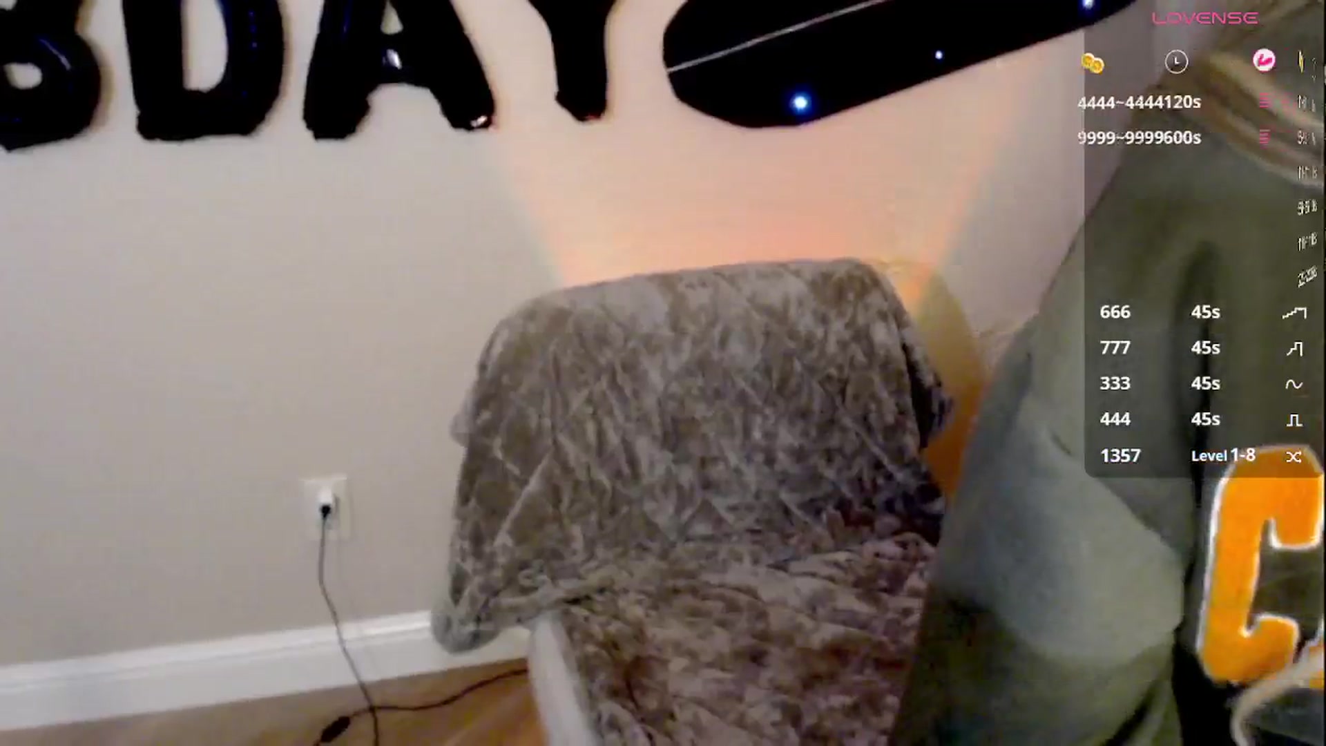 Gallery image thumbnail from OutOfThisWrld's myfreecams stream on, 02/02/2025, 06:52 image 12 of 20