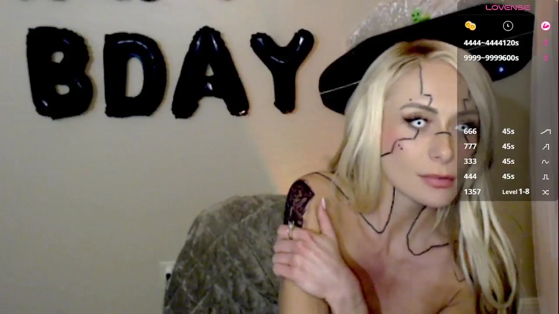 Gallery image thumbnail from OutOfThisWrld's myfreecams stream on, 02/02/2025, 06:52 image 20 of 20