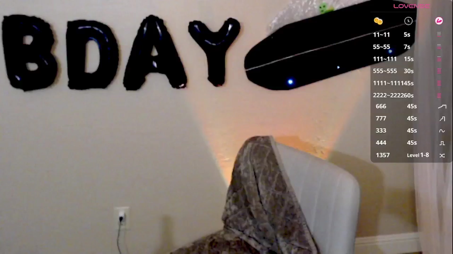 Gallery image thumbnail from OutOfThisWrld's myfreecams stream on, 02/02/2025, 07:24 image 13 of 20