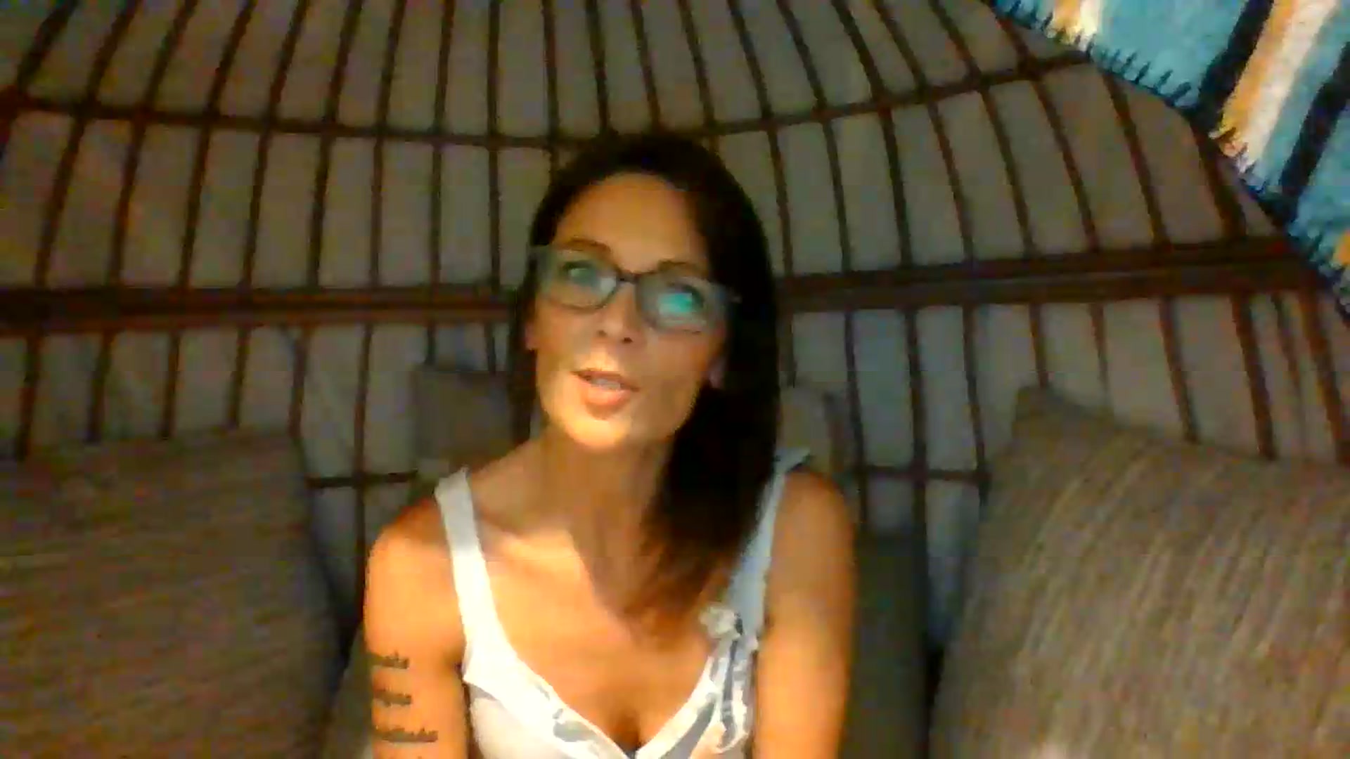 Gallery image thumbnail from OverallDistracted's myfreecams stream on, 08/23/2026, 17:49 image 11 of 20