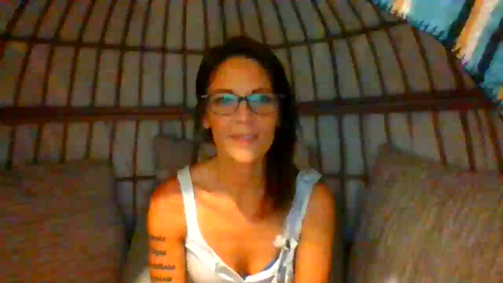 Gallery image thumbnail from OverallDistracted's myfreecams stream on, 08/23/2026, 17:49 image 2 of 20