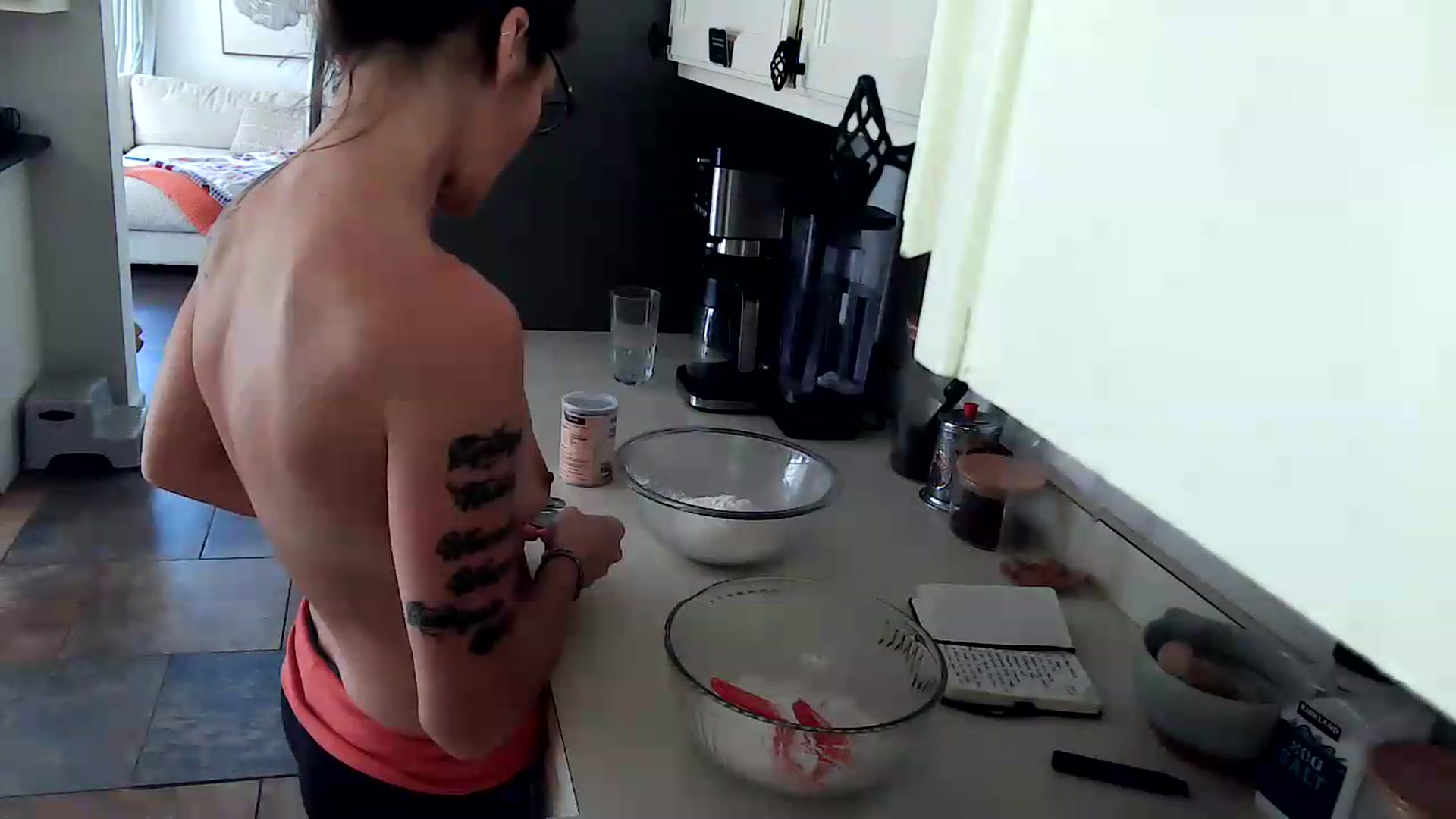 Gallery image thumbnail from OverallDistracted's myfreecams stream on, 08/29/2026, 19:46 image 5 of 20