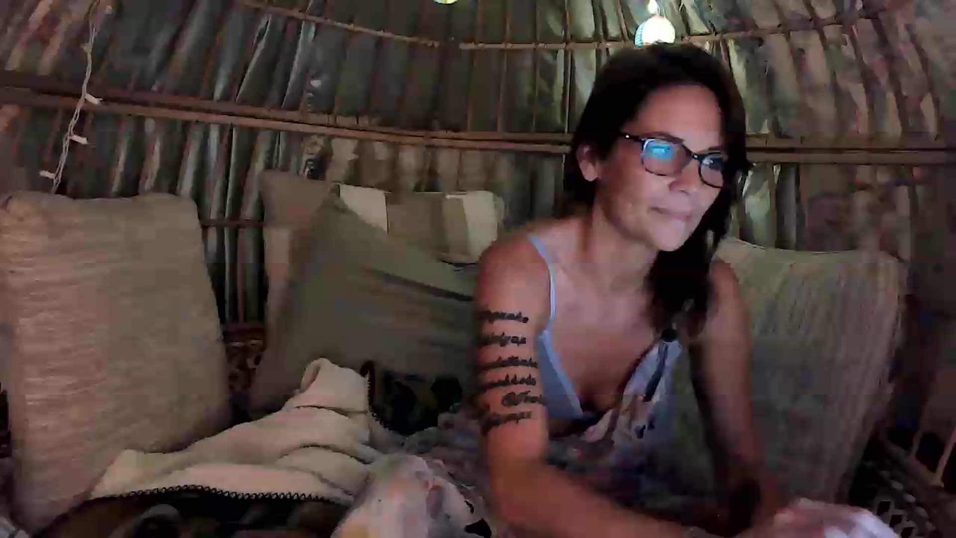 Gallery image thumbnail from OverallDistracted's myfreecams stream on, 09/07/2026, 02:10 image 3 of 20