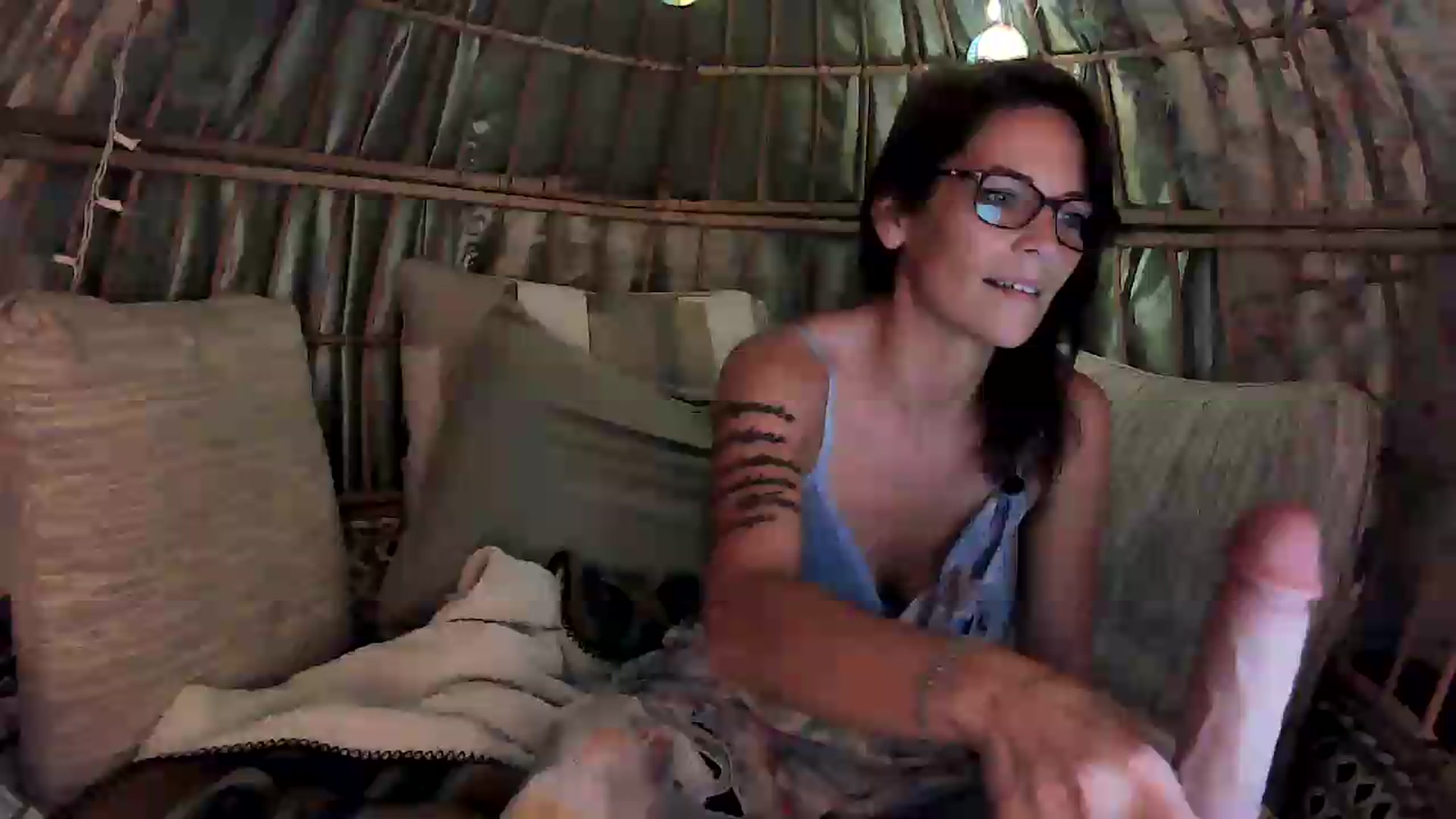 Gallery image thumbnail from OverallDistracted's myfreecams stream on, 09/07/2026, 02:10 image 2 of 20