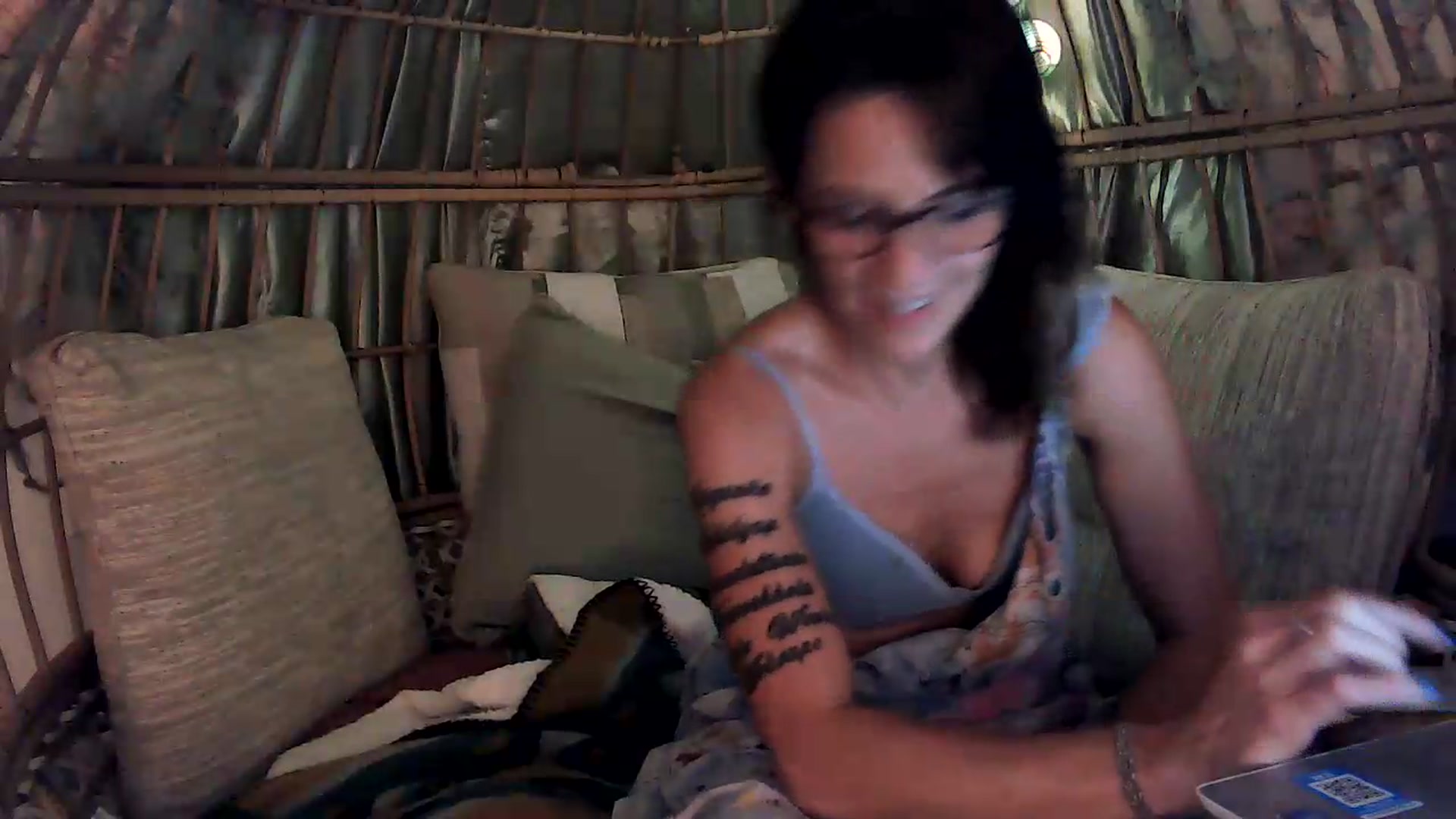 Gallery image thumbnail from OverallDistracted's myfreecams stream on, 09/07/2026, 04:31 image 16 of 20