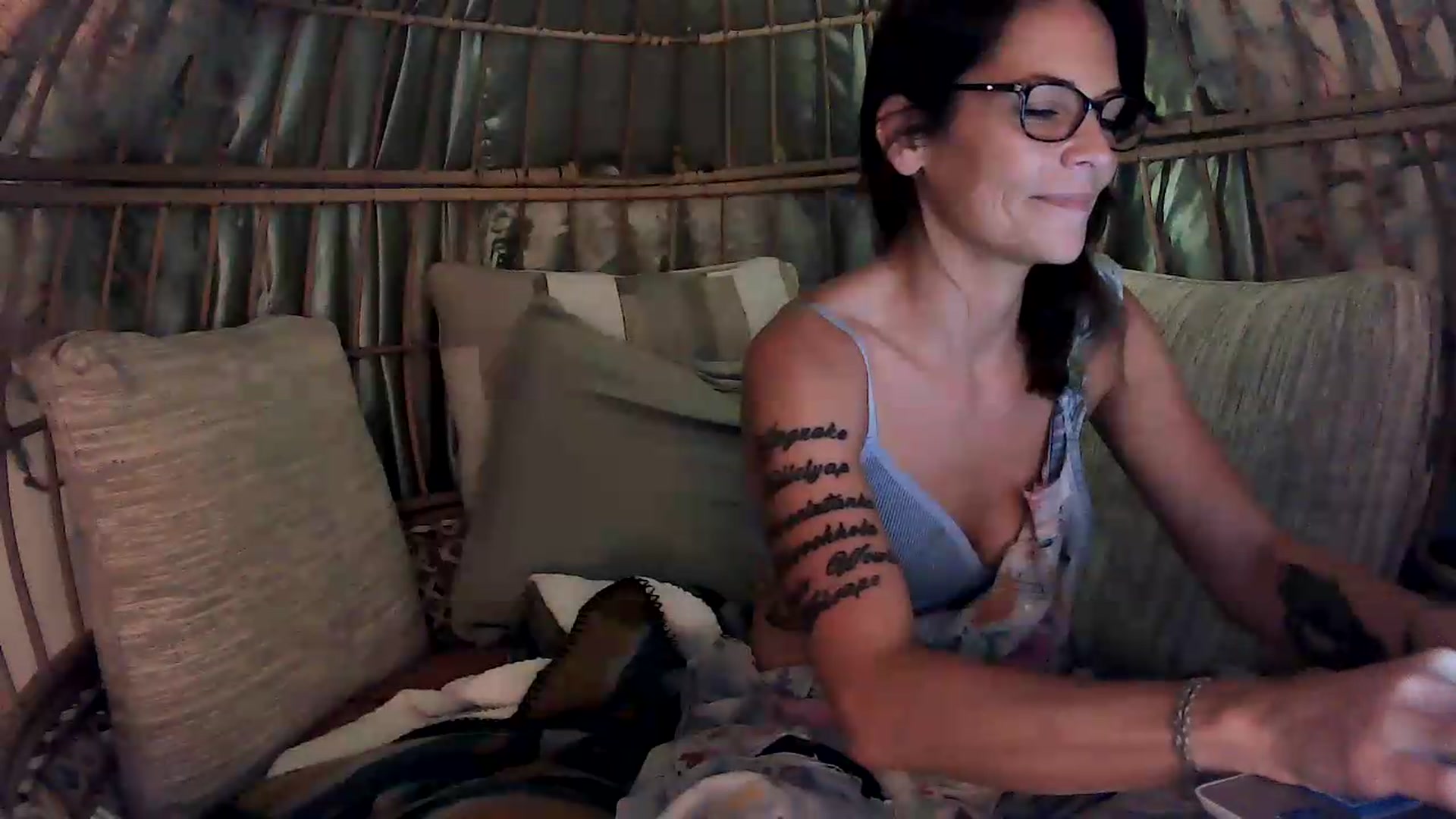Gallery image thumbnail from OverallDistracted's myfreecams stream on, 09/07/2026, 04:31 image 18 of 20
