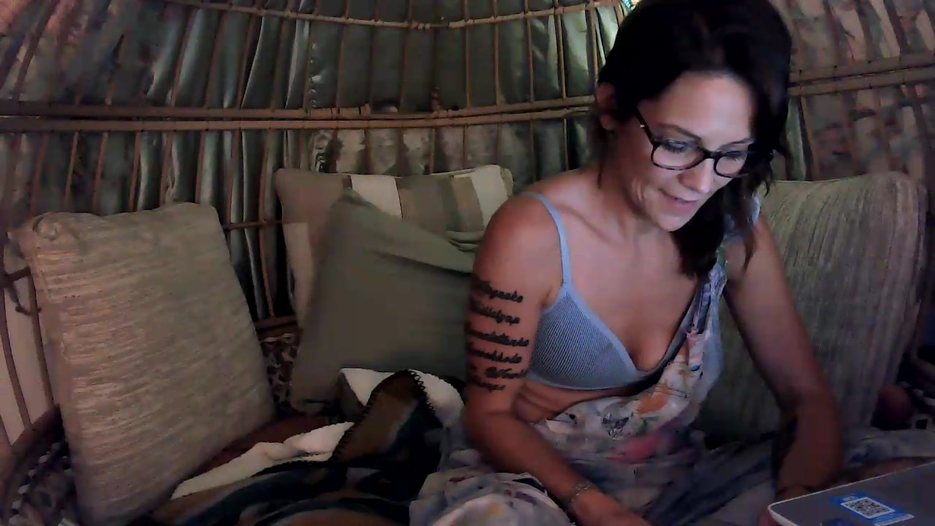 Gallery image thumbnail from OverallDistracted's myfreecams stream on, 09/07/2026, 04:31 image 19 of 20