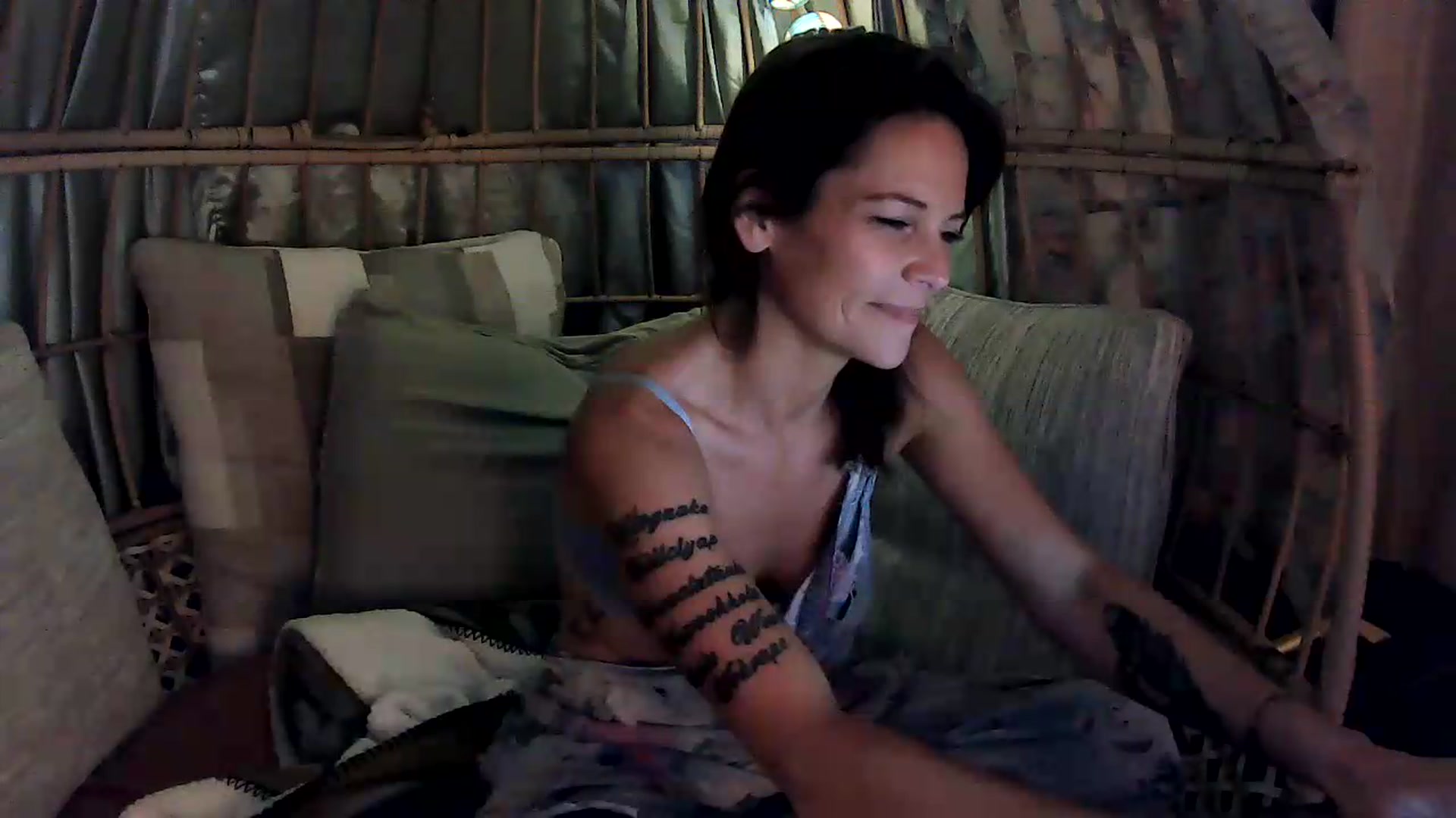 Gallery image thumbnail from OverallDistracted's myfreecams stream on, 09/07/2026, 06:17 image 16 of 20