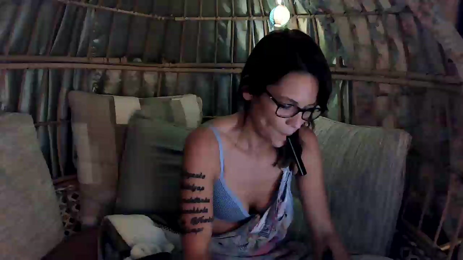 Gallery image thumbnail from OverallDistracted's myfreecams stream on, 09/07/2026, 06:17 image 7 of 20
