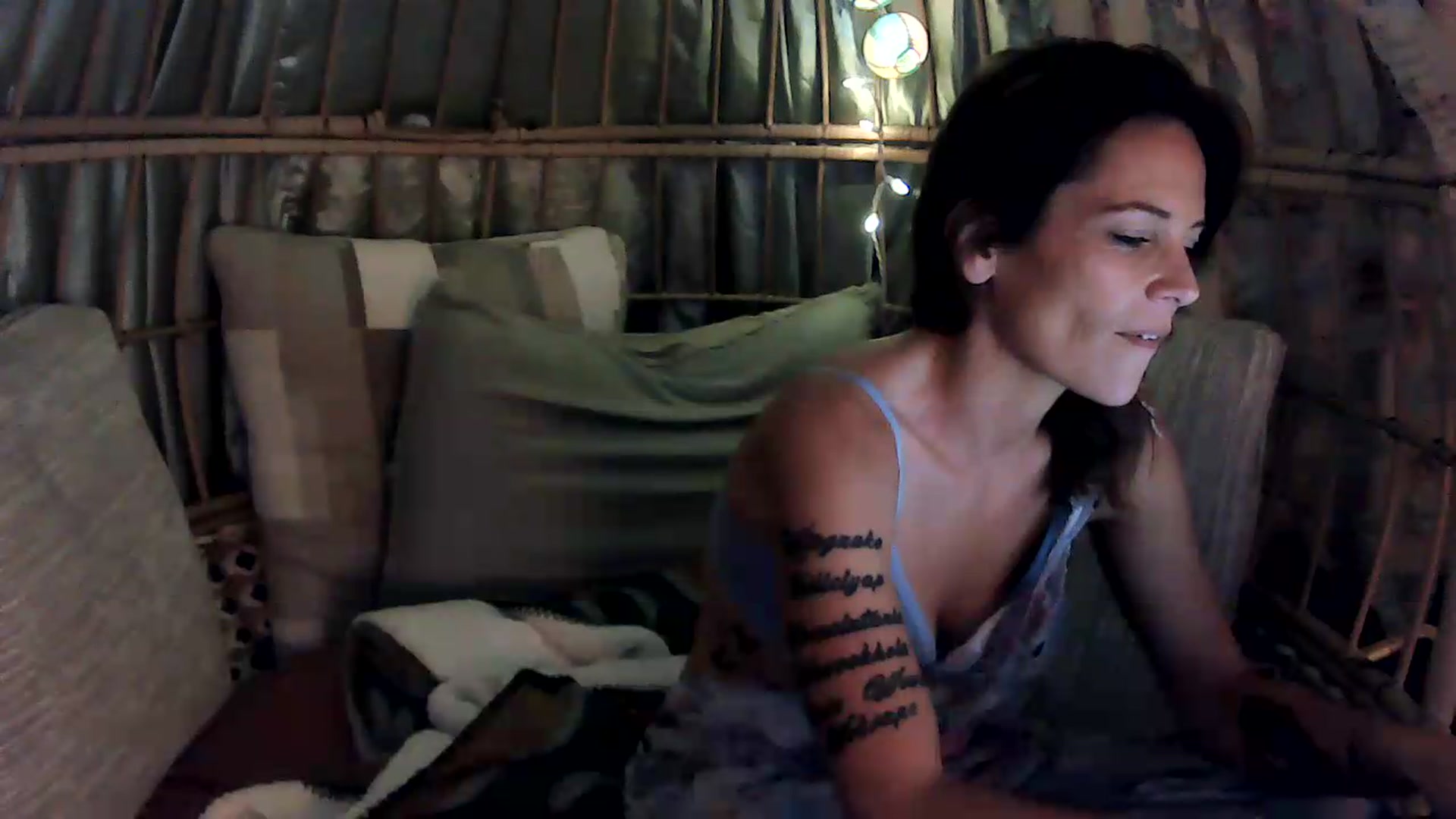Gallery image thumbnail from OverallDistracted's myfreecams stream on, 09/07/2026, 06:47 image 8 of 20