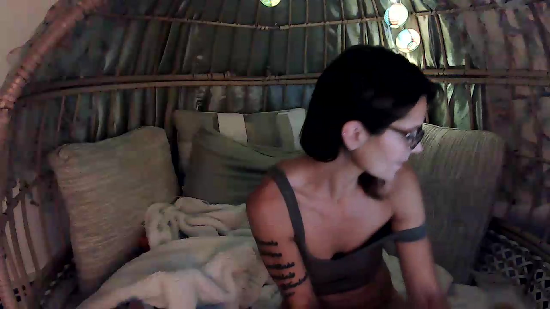 Gallery image thumbnail from OverallDistracted's myfreecams stream on, 09/08/2026, 05:54 image 12 of 20