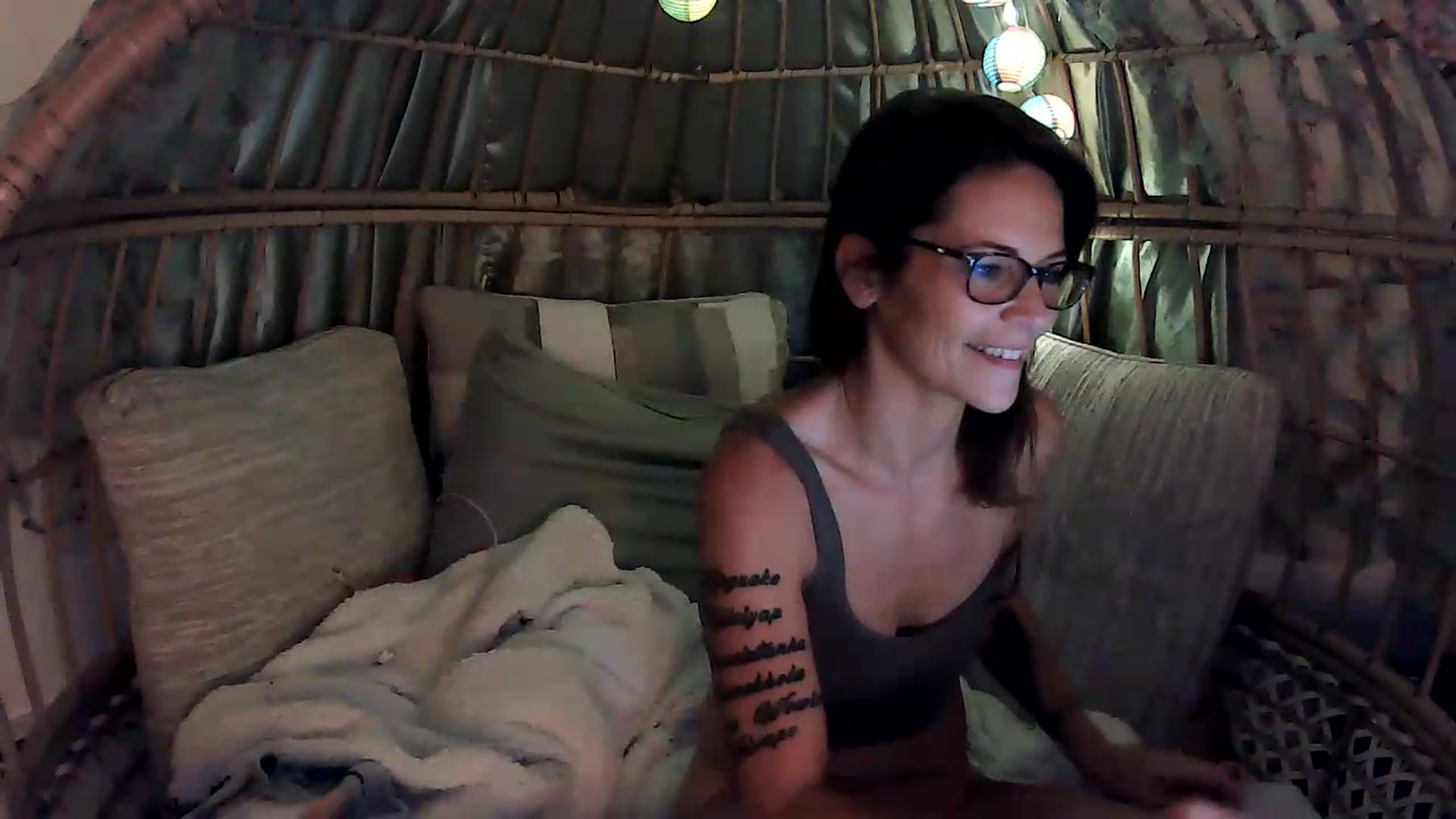 Gallery image thumbnail from OverallDistracted's myfreecams stream on, 09/08/2026, 05:54 image 4 of 20