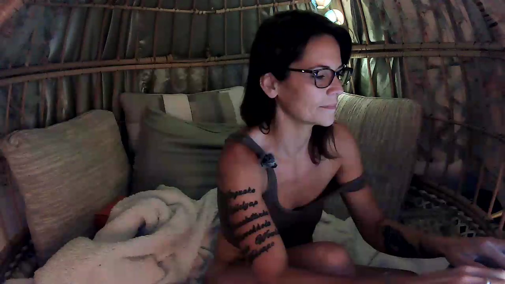 Gallery image thumbnail from OverallDistracted's myfreecams stream on, 09/08/2026, 06:17 image 4 of 20