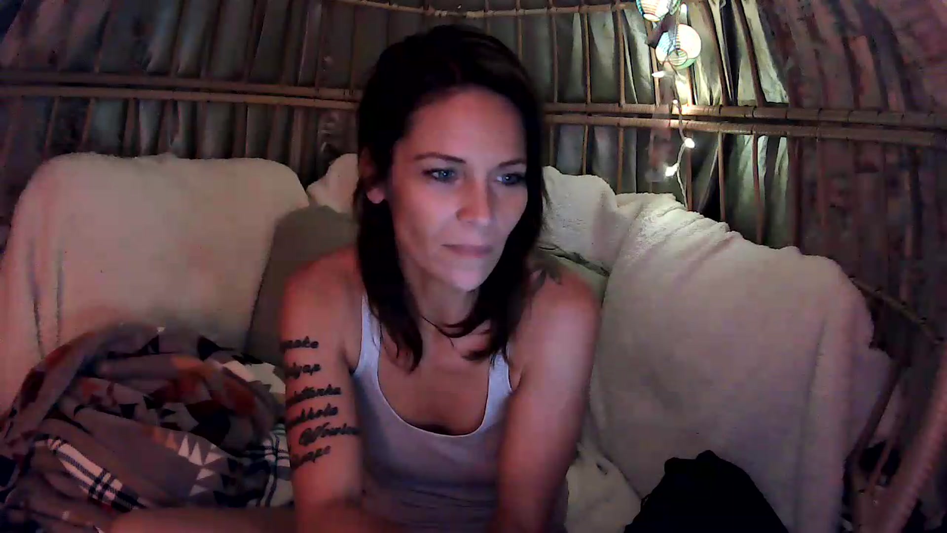 Gallery image thumbnail from OverallDistracted's myfreecams stream on, 09/13/2026, 07:11 image 11 of 20