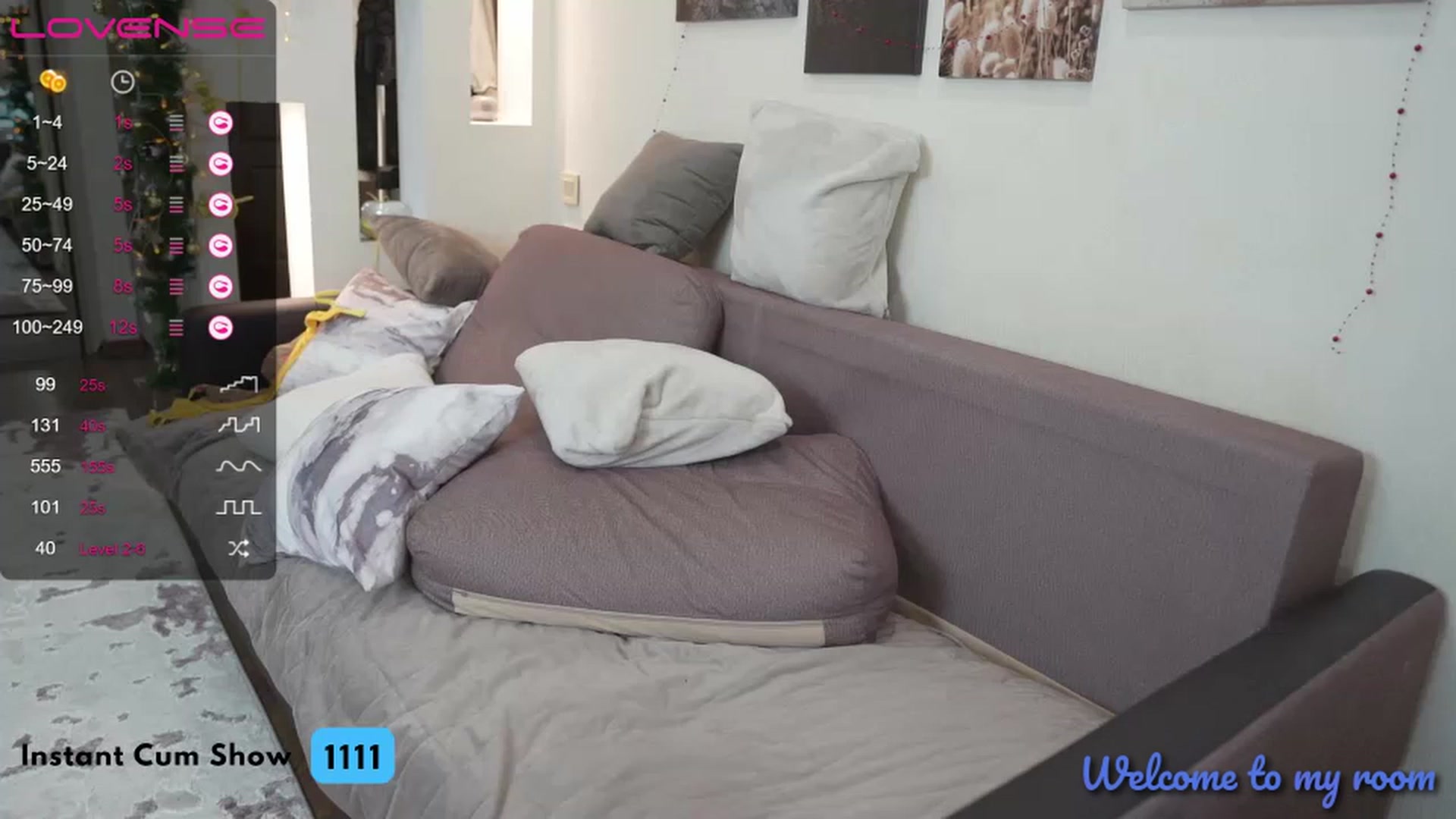 Gallery image thumbnail from Oxxme's myfreecams stream on, 12/18/2022, 14:37 image 16 of 20