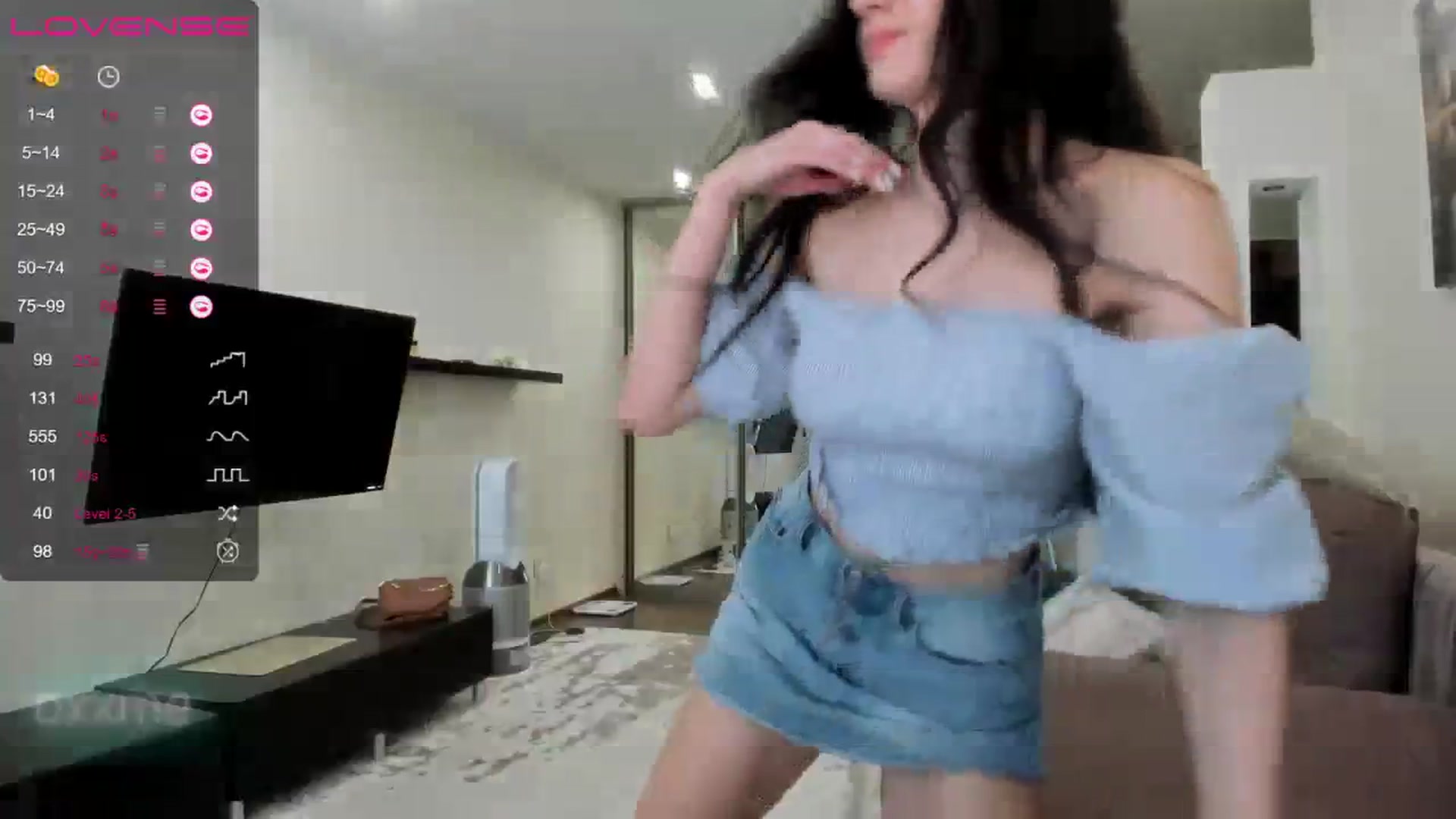 Gallery image thumbnail from Oxxme's myfreecams stream on, 10/15/2023, 12:03 image 3 of 20
