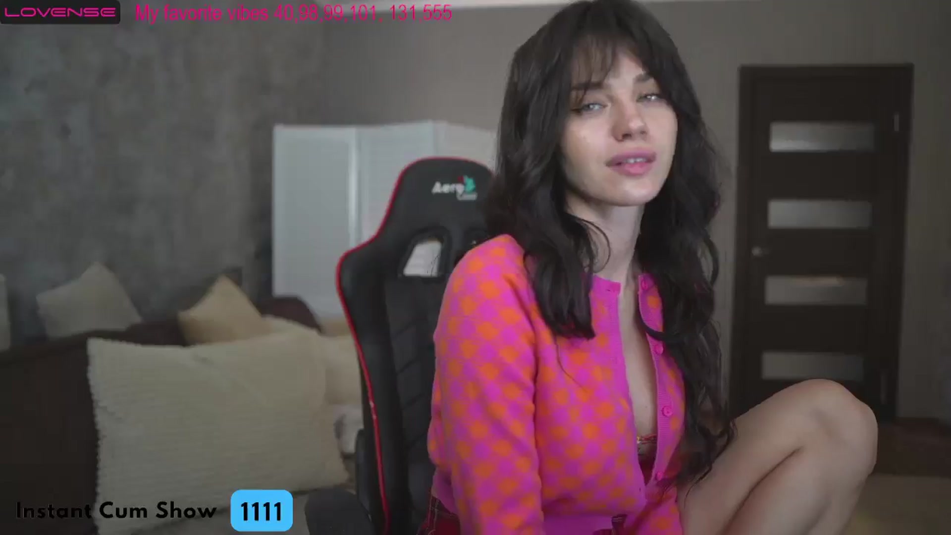 Gallery image thumbnail from Oxxme's myfreecams stream on, 02/13/2025, 14:21 image 11 of 20