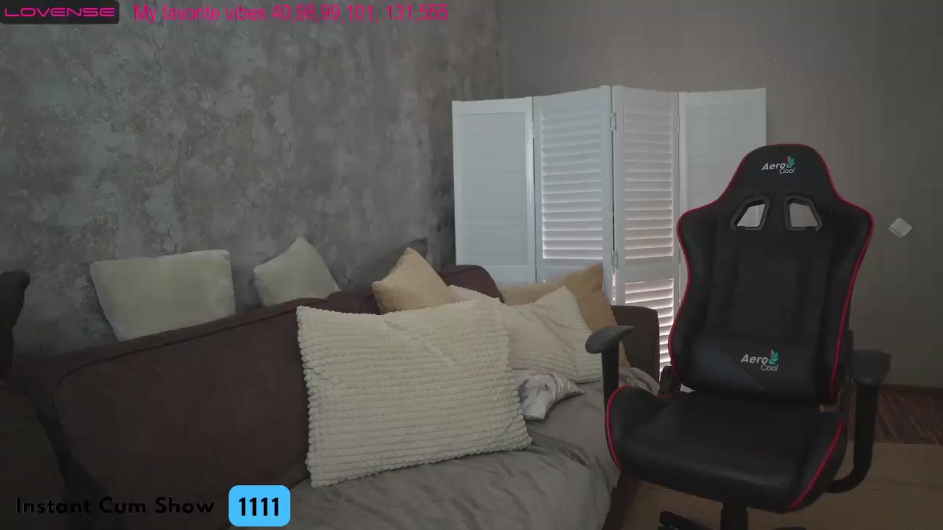 Gallery image thumbnail from Oxxme's myfreecams stream on, 02/13/2025, 14:21 image 9 of 20